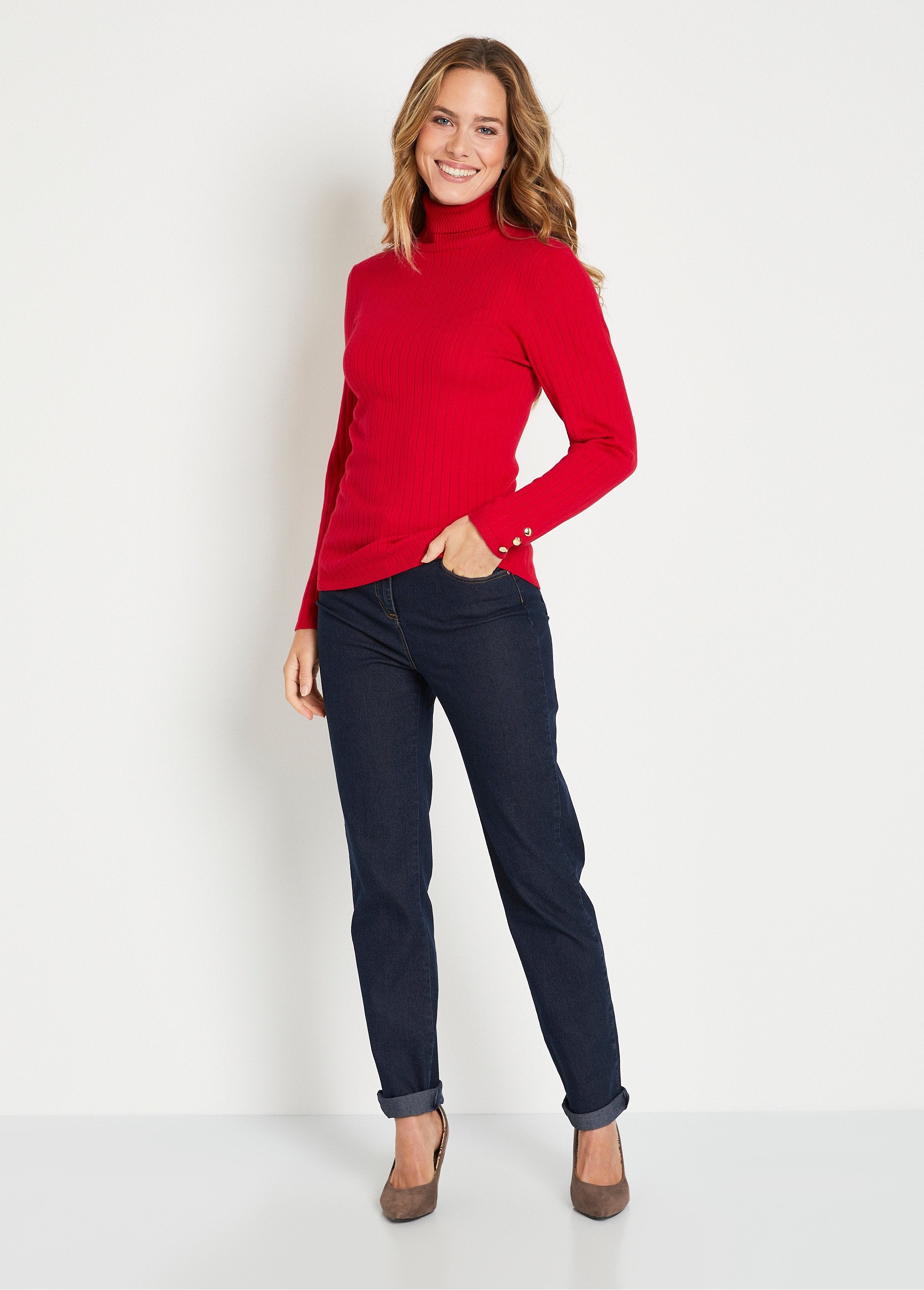 Maglia_dolcevita_corta_a_coste_morbide_con_nervature_piatte_Rouge_SF1_slim