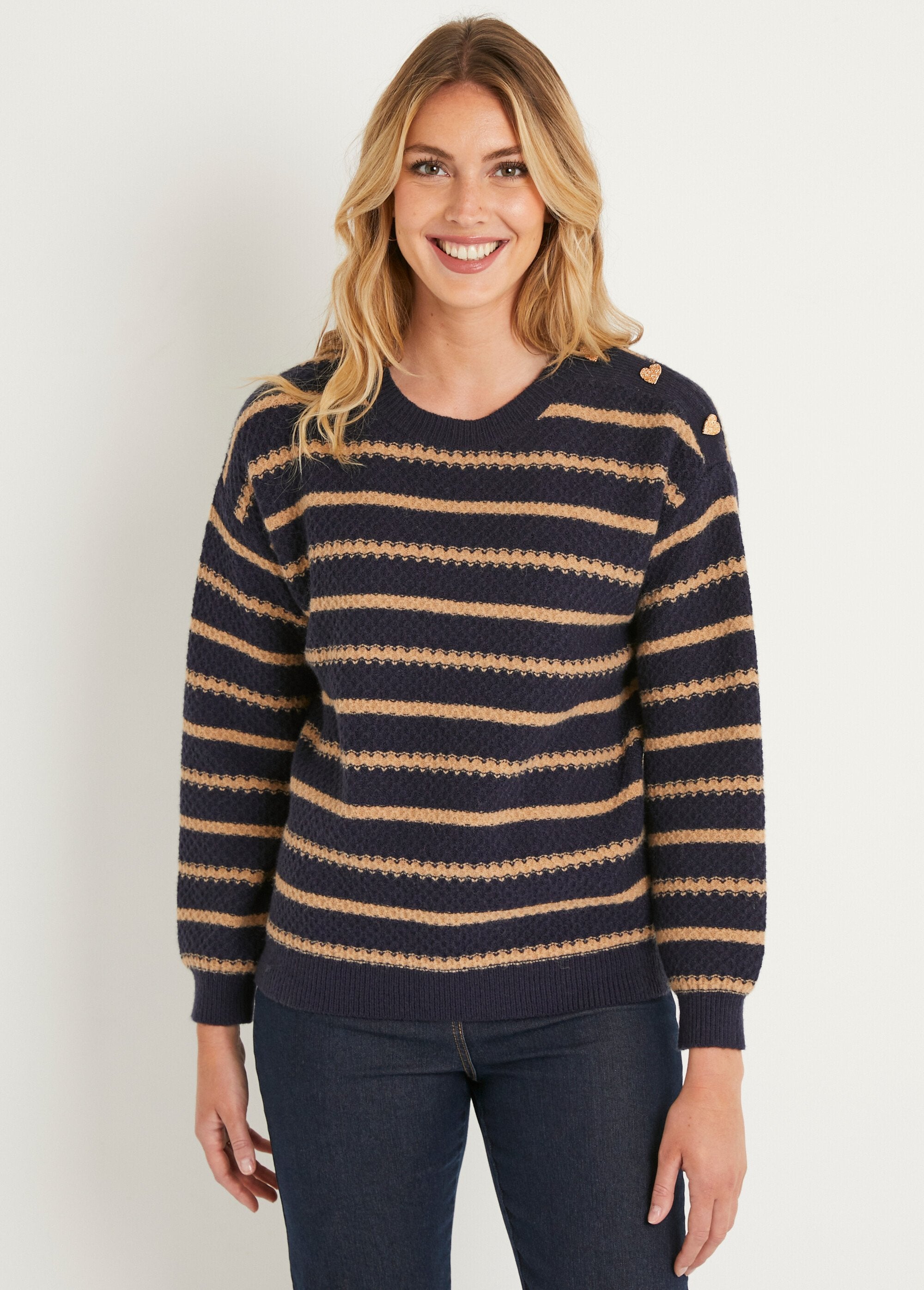 Pull_doux_rayé_col_rond_maille_fantaisie_Marine_et_camel_FA1_slim