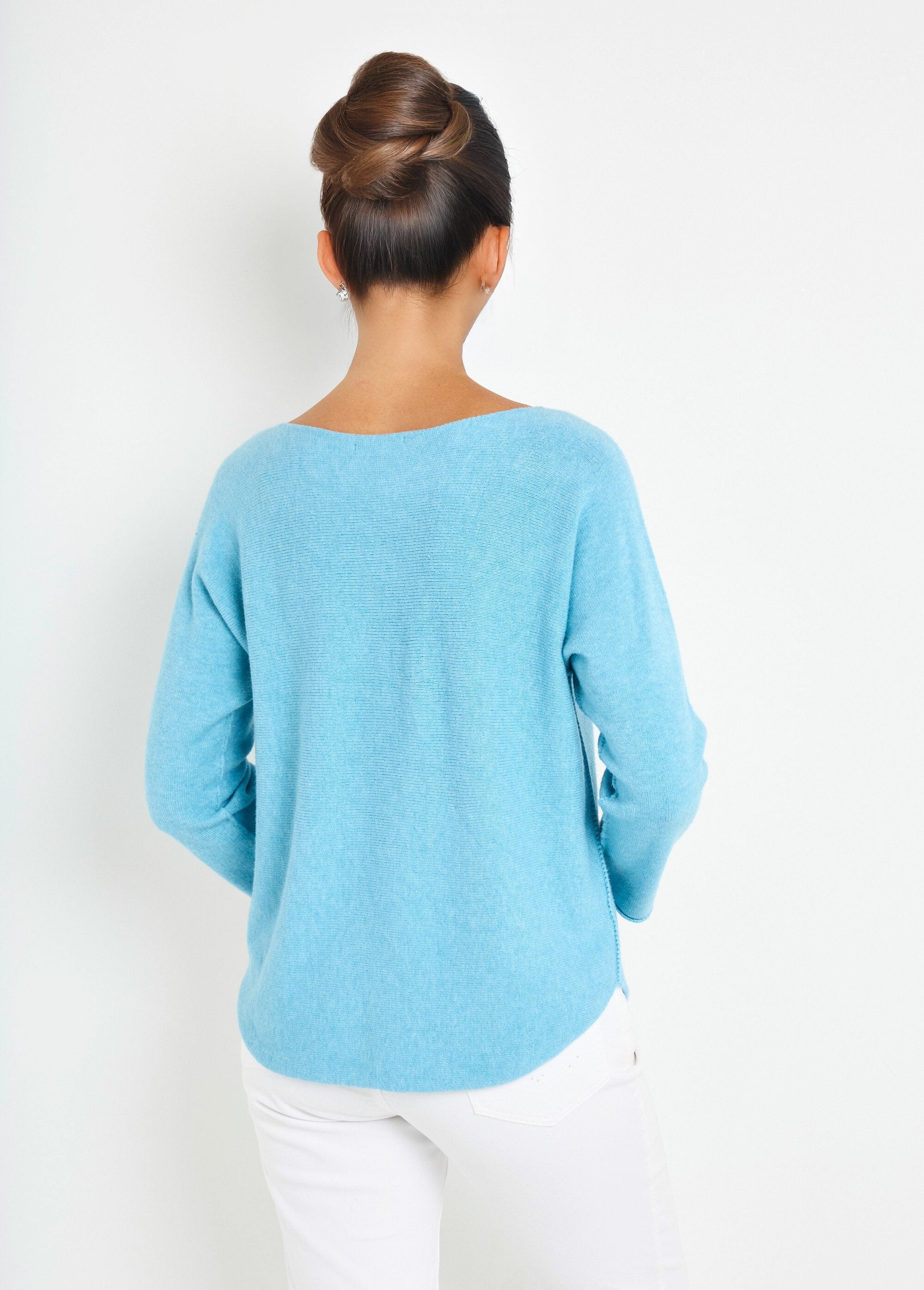 Maglia_a_maniche_lunghe_con_scollo_a_barca_Bleu_ciel_DO1_slim