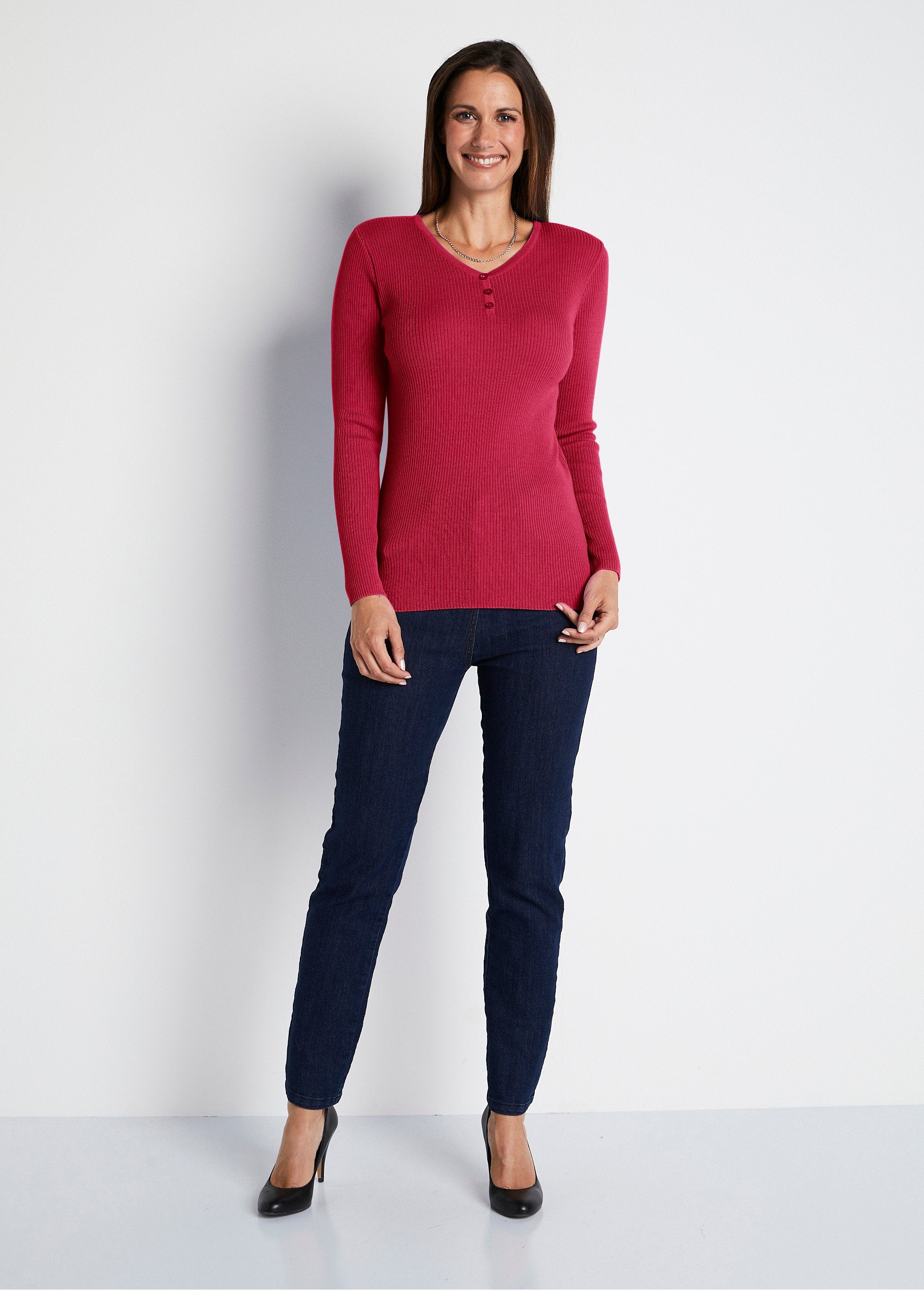 Maglione_con_collo_tunisino_in_lana_merino_Lampone_SF1_slim