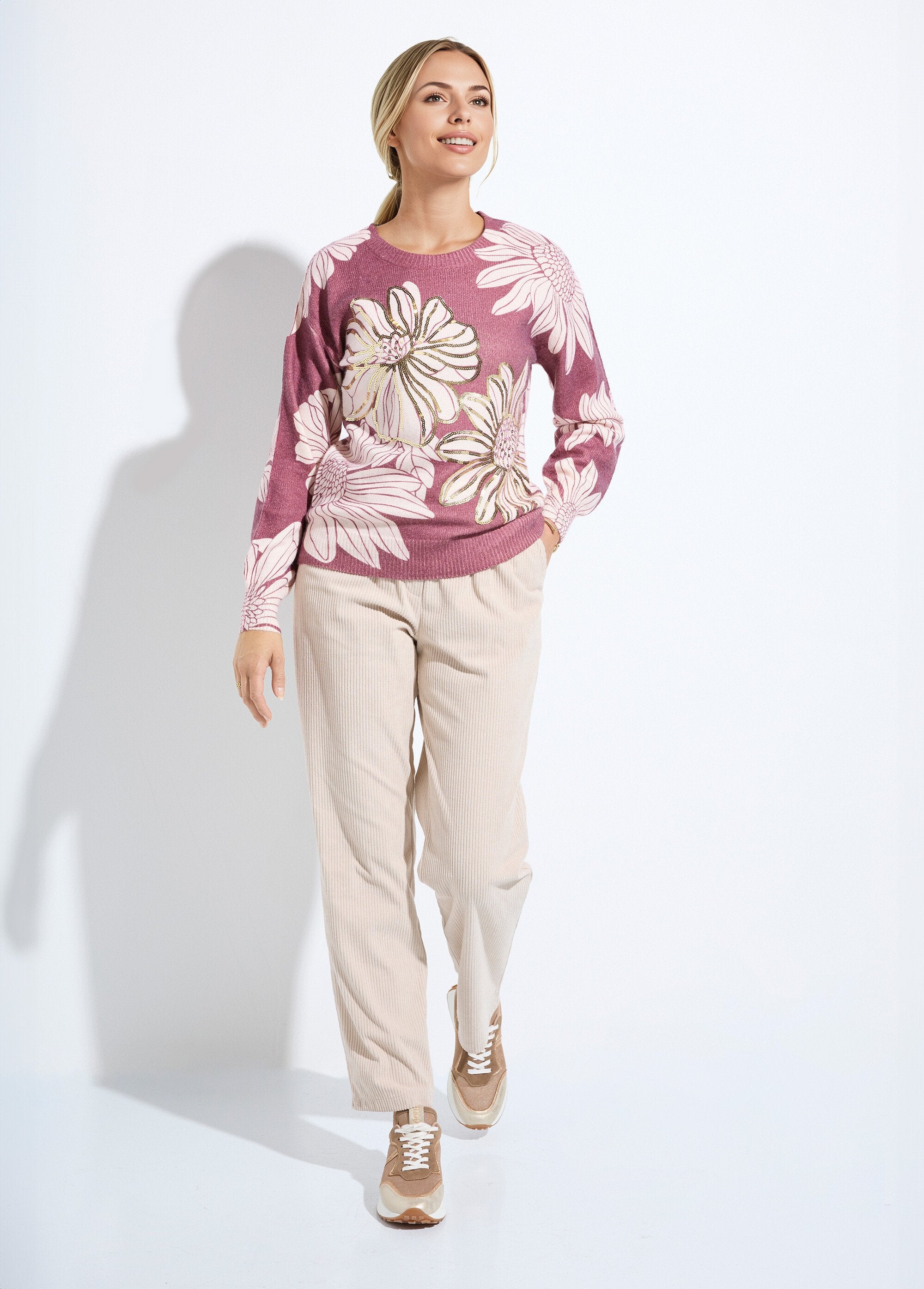 Maglia_sottile_con_stampa_floreale_e_collo_rotondo_con_paillettes_Grenat_SF1_slim