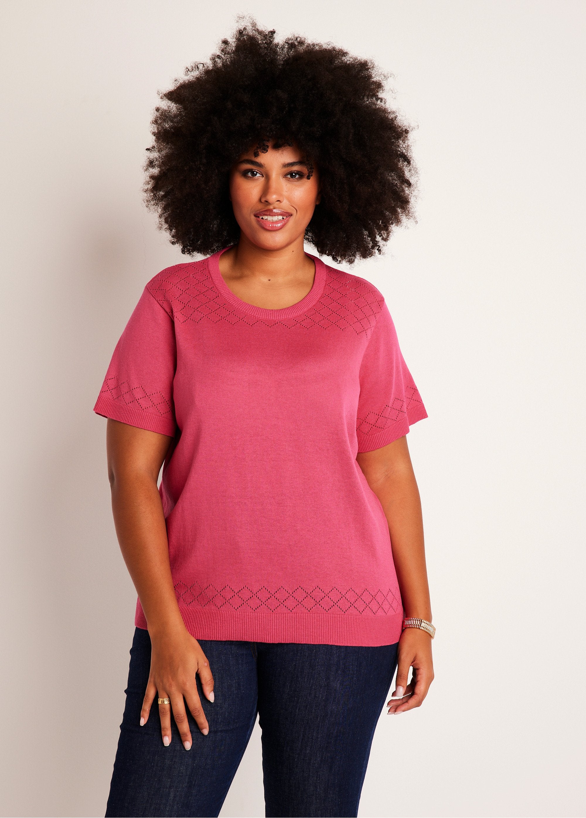 Maglia_sottile_traforata_a_maniche_corte_ROSA_FA1_curvy