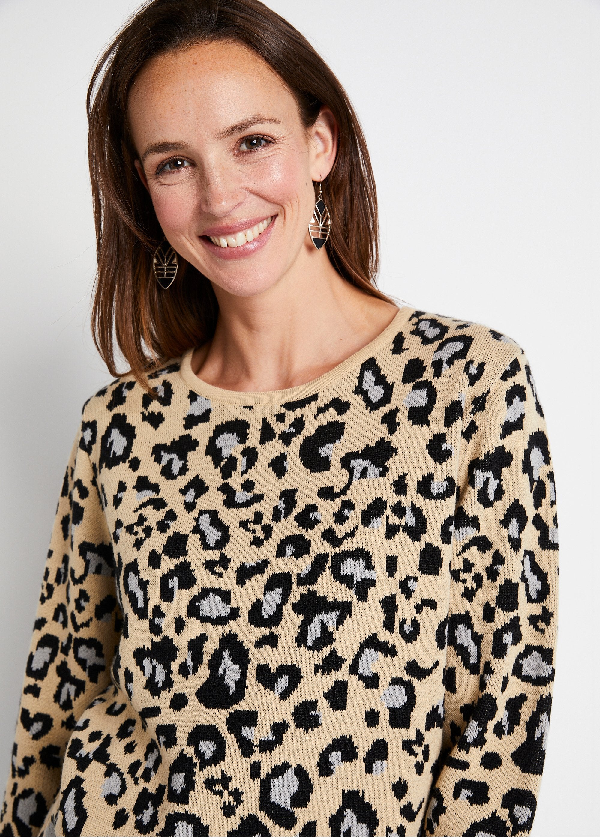 Maglia_jacquard_leopardata_Beige_e_nero_DE1_slim