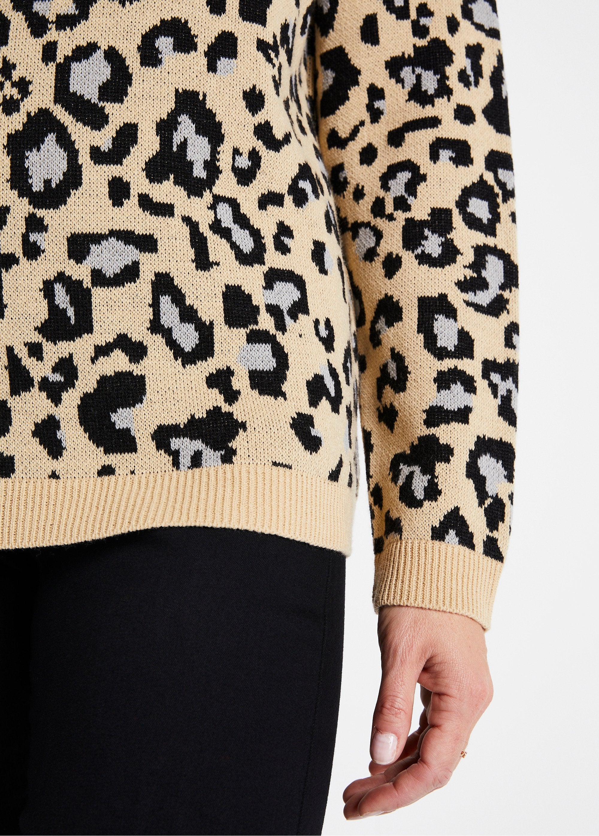 Maglia_jacquard_leopardata_Beige_e_nero_DE2_slim