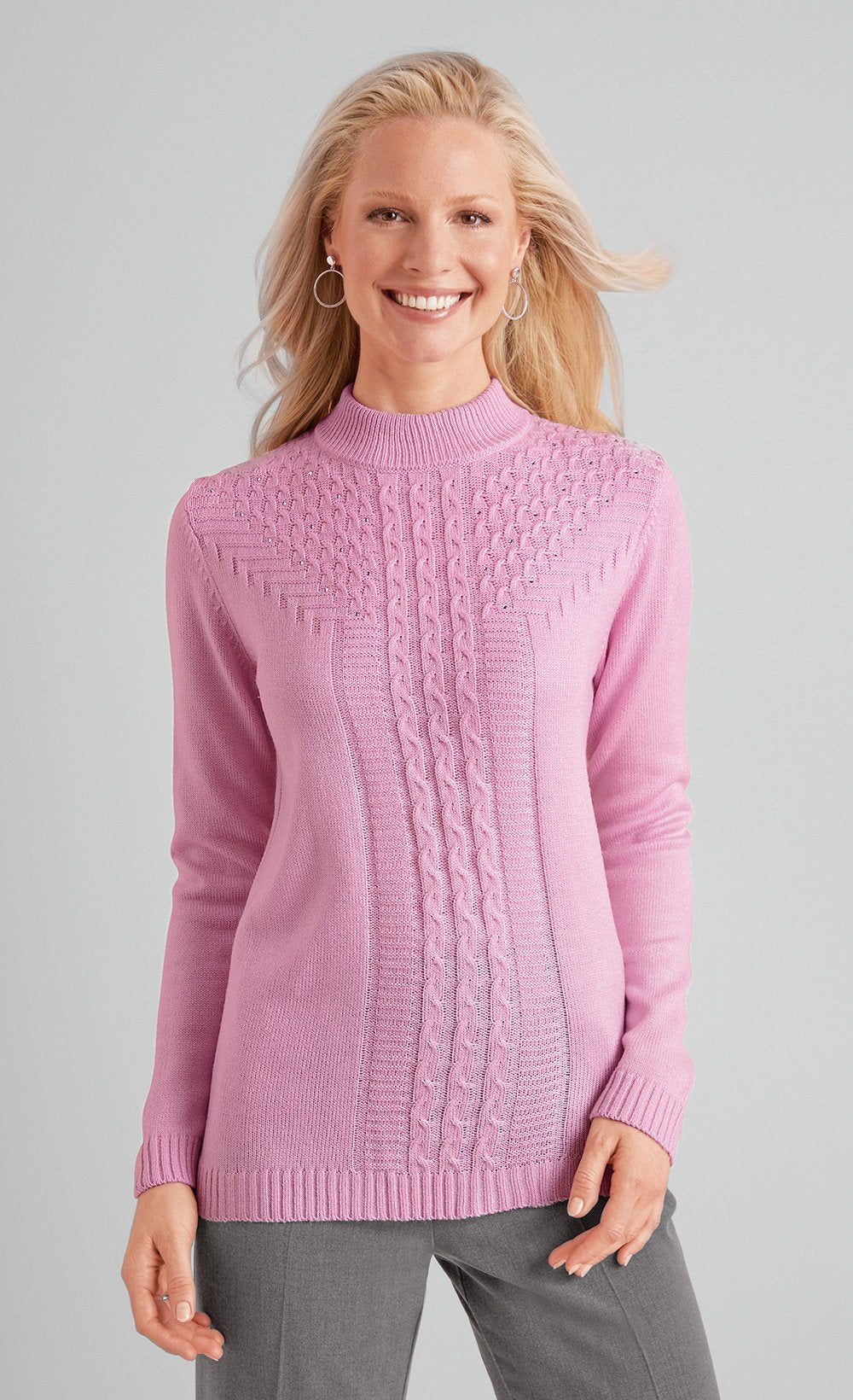 Maglia_a_coste_morbide_con_decorazioni_in_strass,_collo_alto_Petalo_di_rosa_FA1_slim