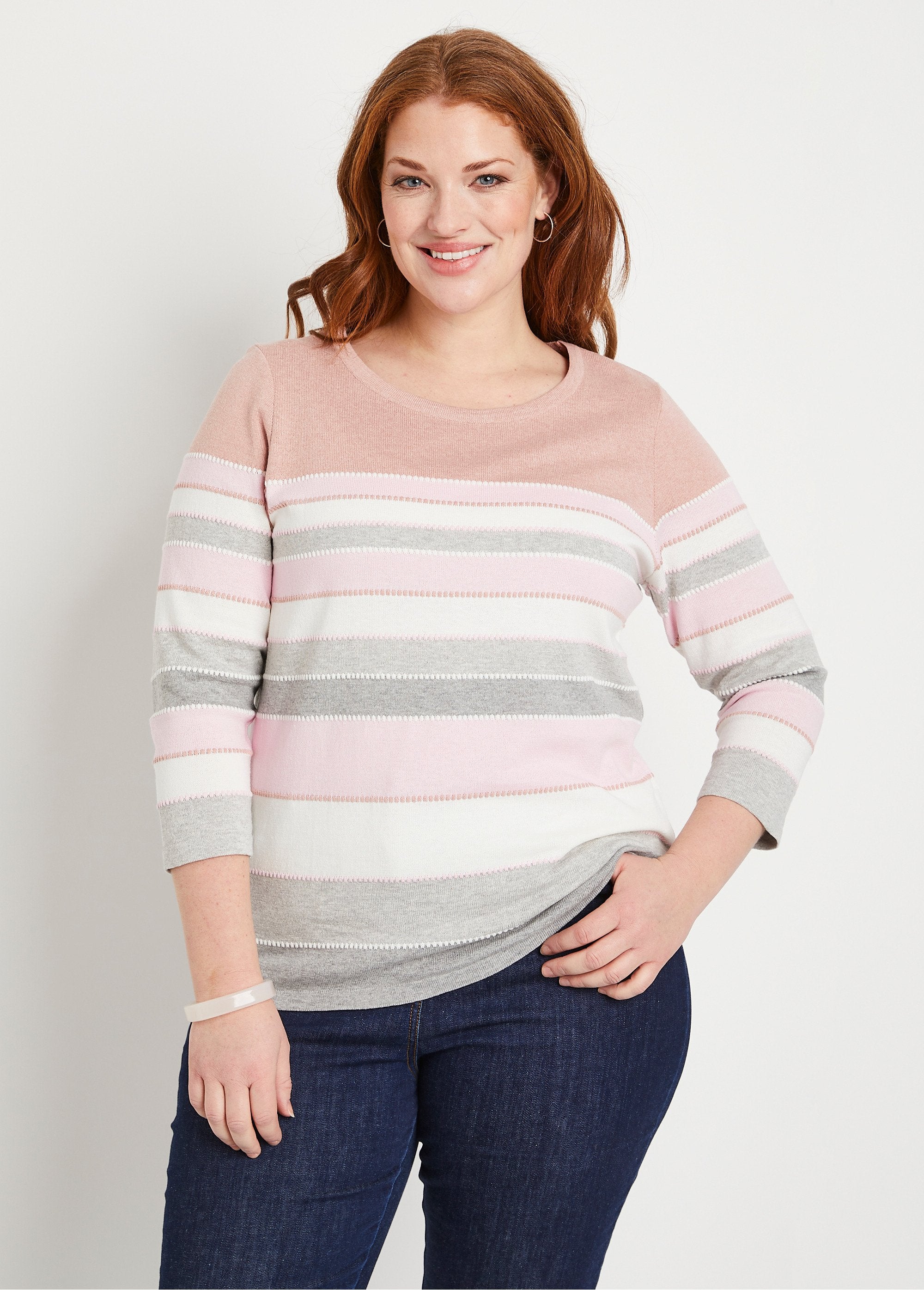 Maglione_in_maglia_jacquard_Striscia_rosa_FA1_curvy