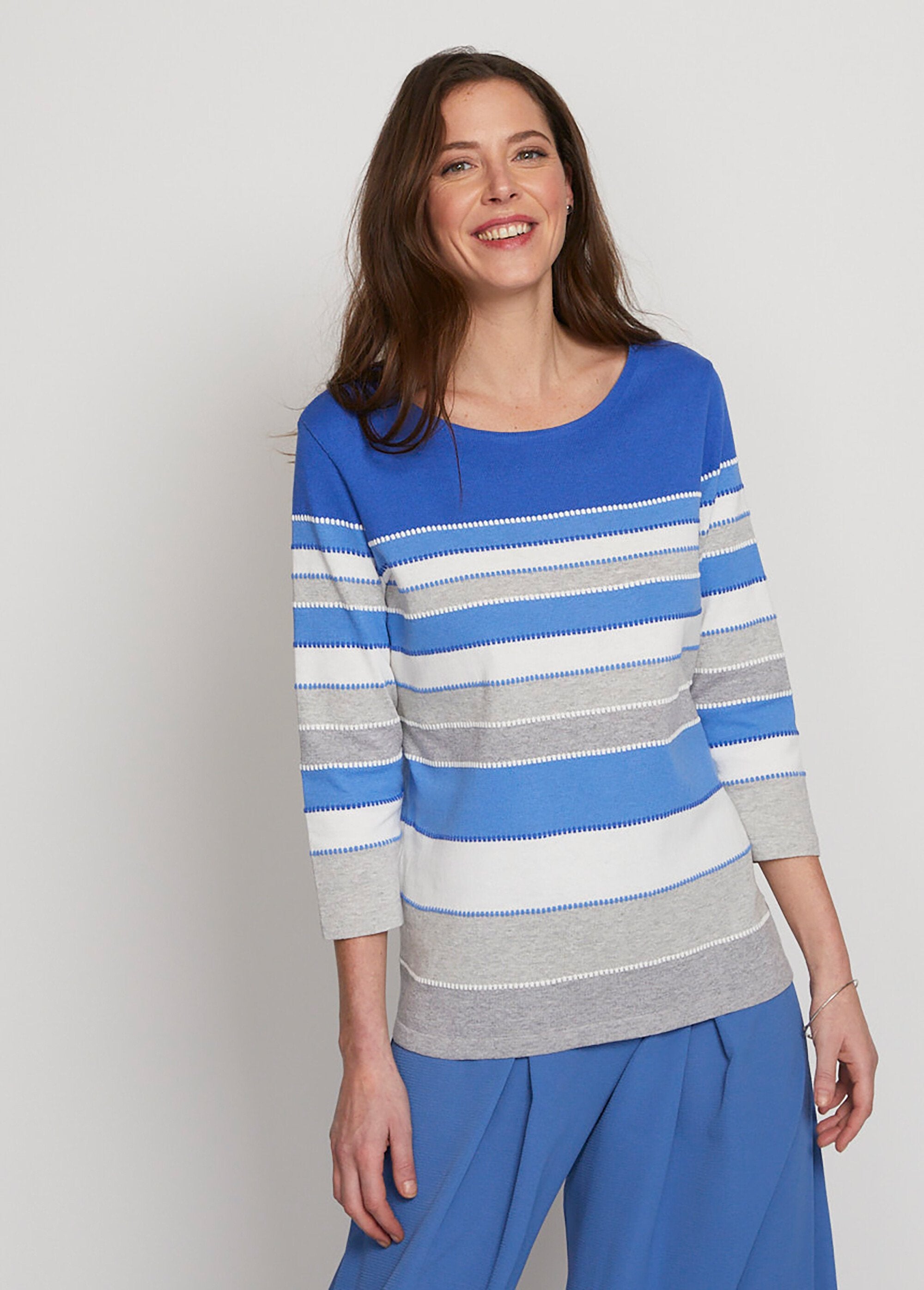 Maglione_in_maglia_jacquard_Striscia_blu_FA1_slim