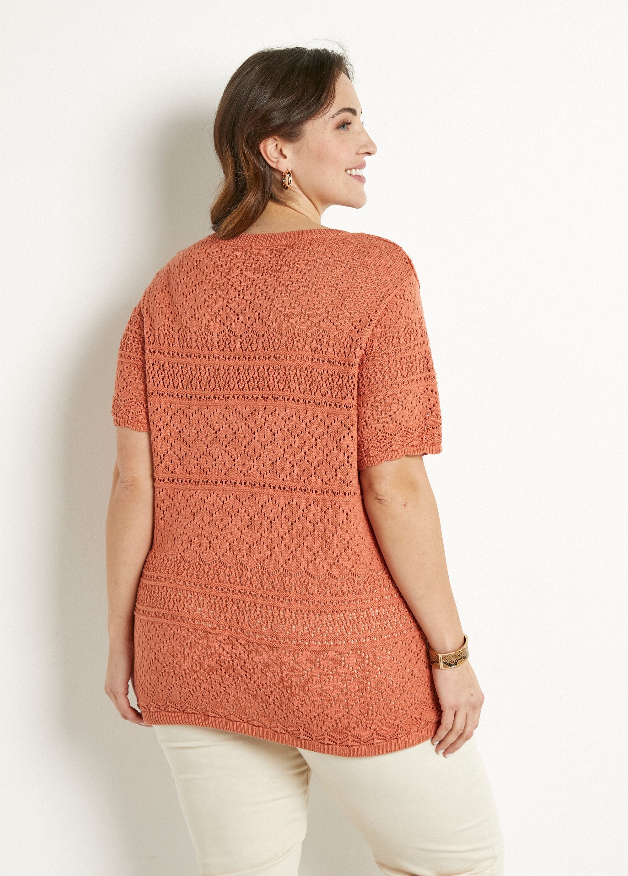 Maglia_traforata_a_maniche_corte_con_scollo_rotondo_Epice_DO1_curvy