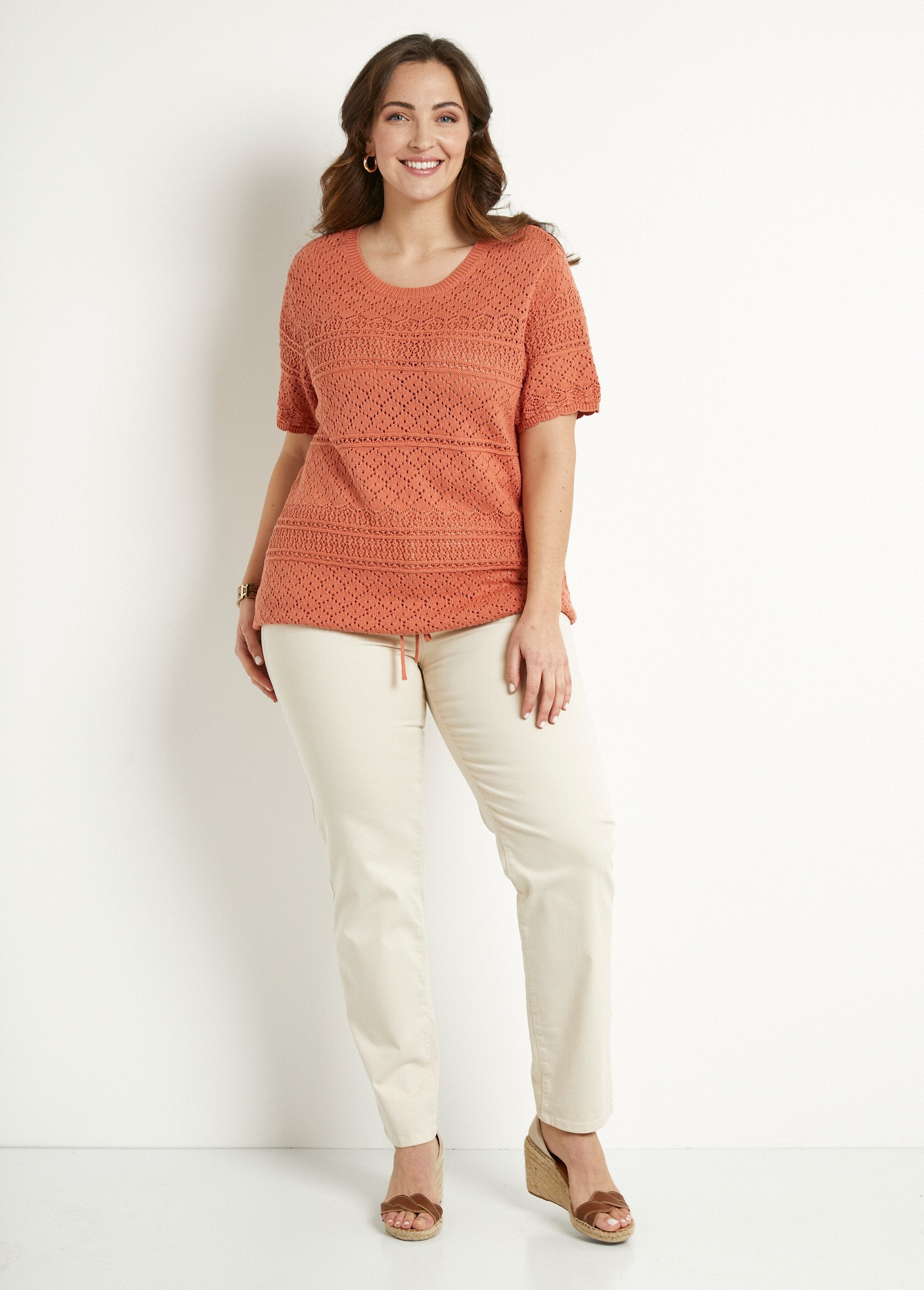 Maglia_traforata_a_maniche_corte_con_scollo_rotondo_Epice_SF1_curvy