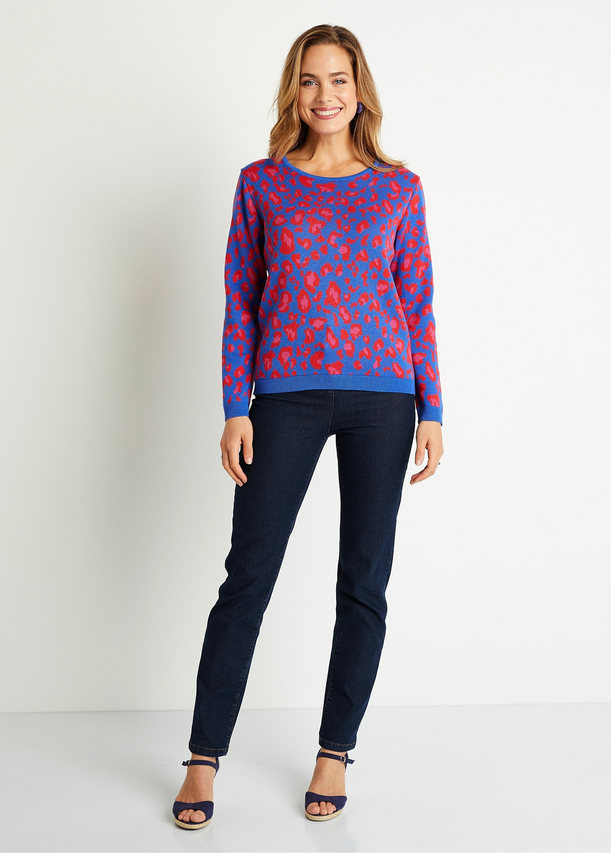 Maglia_a_collo_tondo_con_stampa_leopardo_BLU_SF1_slim