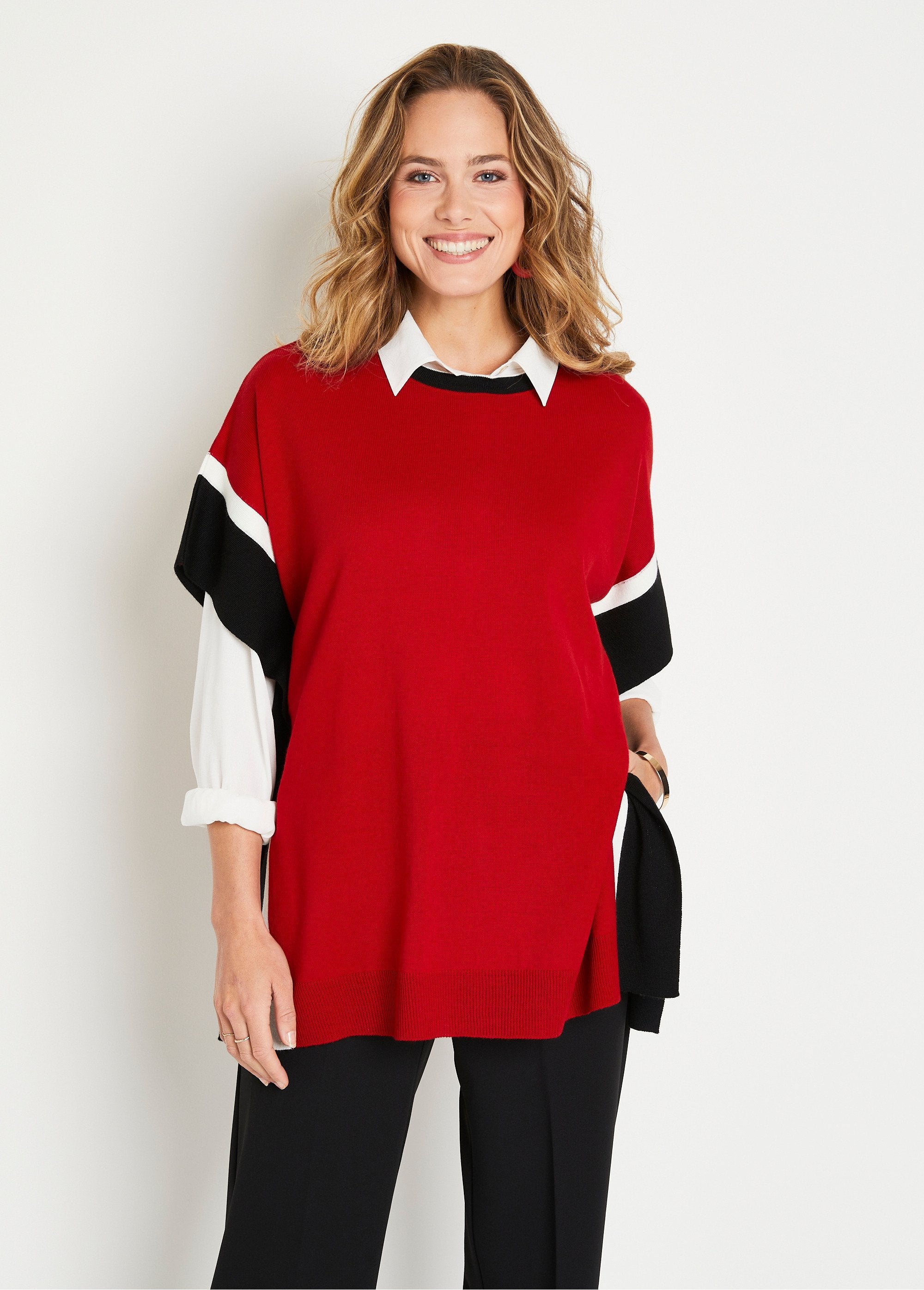 Pull_poncho_uni_long_col_rond_Rouge_et_noir_FA1_slim