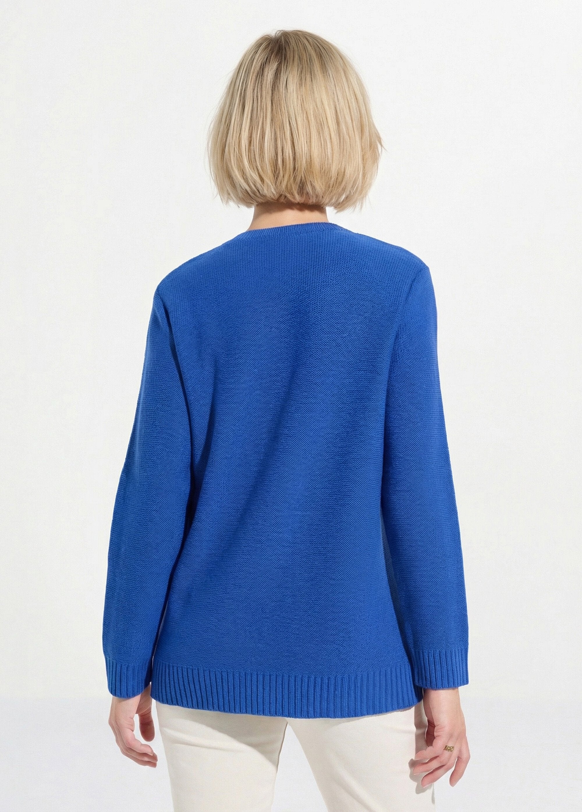 Maglia_a_tunica_con_maniche_lunghe_e_scollo_rotondo_Bleu_DO1_slim