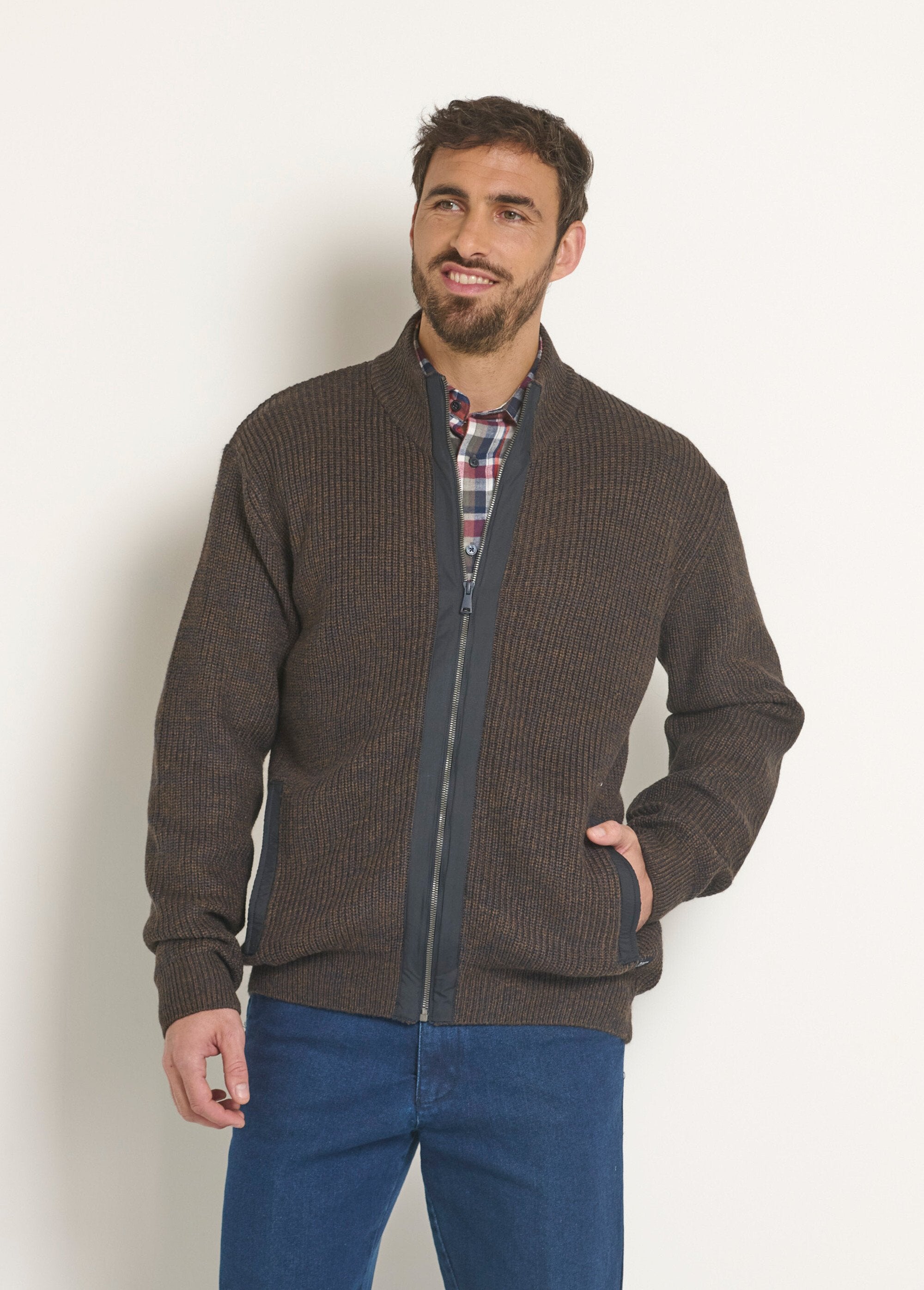 Caldo_cardigan_con_zip_in_lana_screziata_Marron_FA1_slim