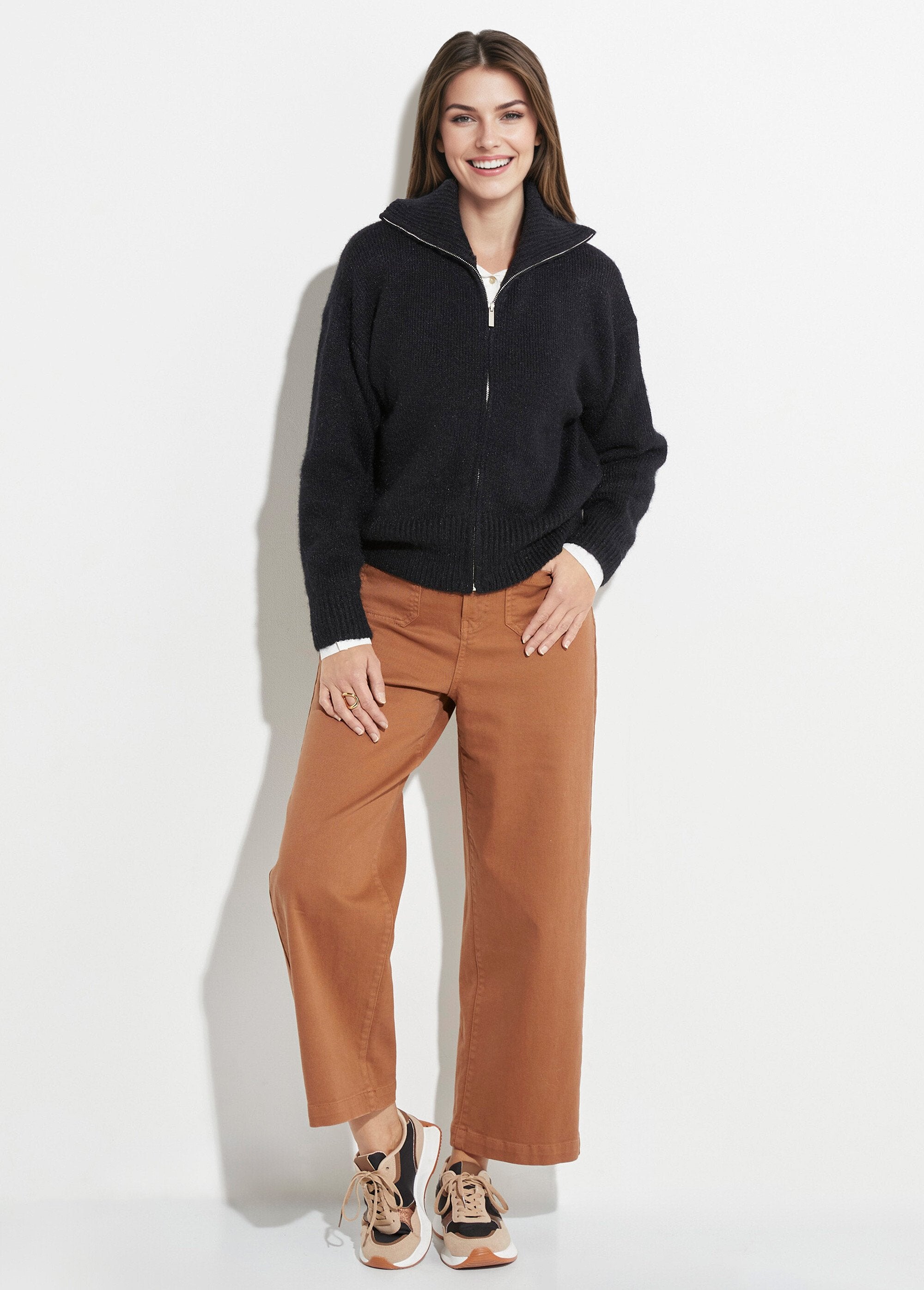 Maglia_con_zip_e_colletto_rialzato_Noir_SF1_slim