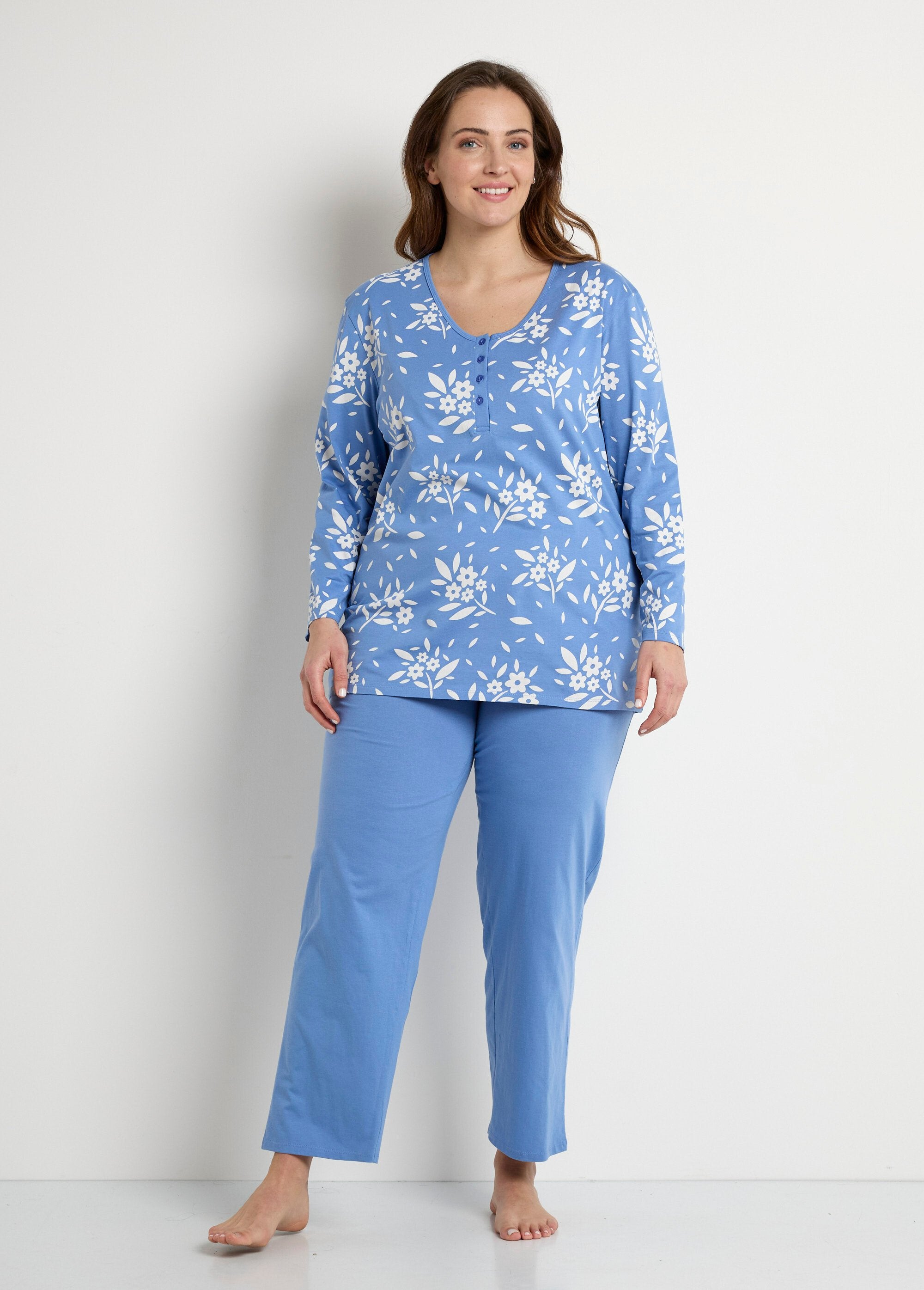 Pigiama_a_maniche_lunghe_in_cotone_con_scollo_a_V_e_bottone_Bleu_SF1_curvy