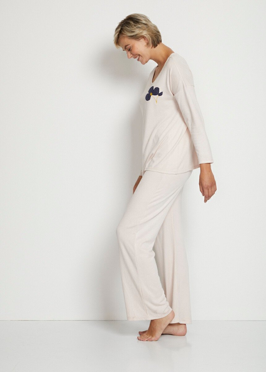 Pigiama_a_tinta_unita,_maniche_lunghe,_maglia_morbida_Petale_DR1_slim