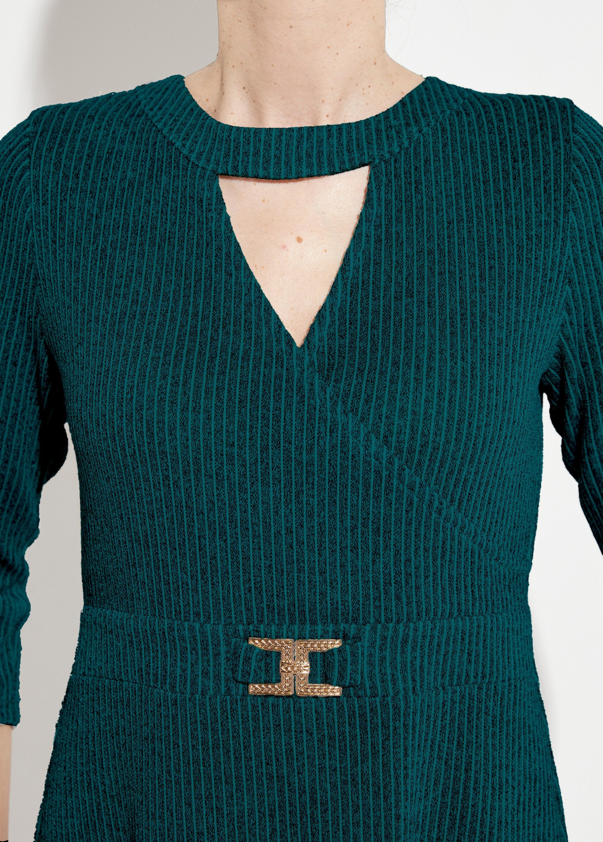 Abito_corto_a_portafoglio_in_maglia_a_costine_Vert_DE1_slim