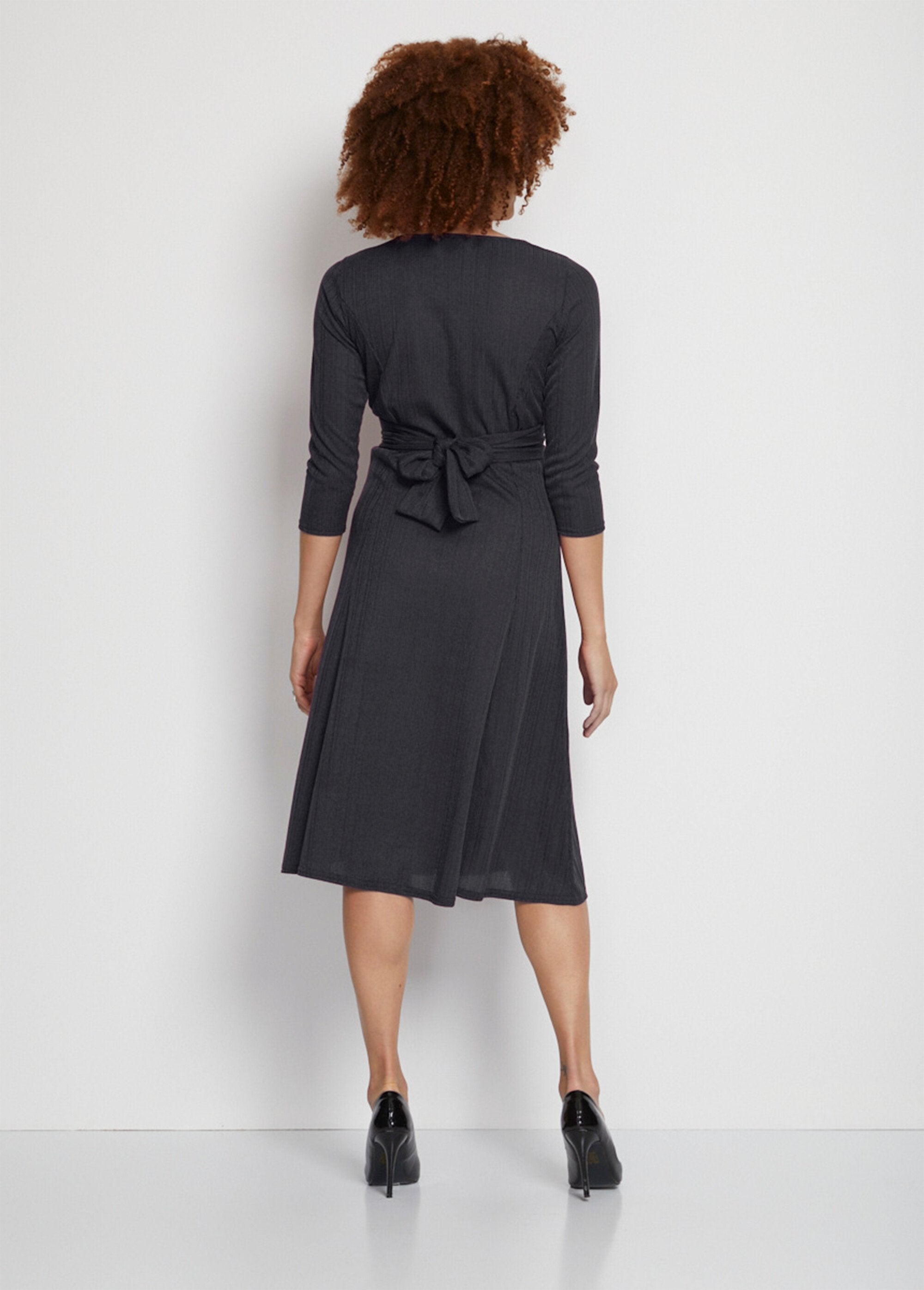 Abito_a_portafoglio_in_maglia_Noir_DO1_slim