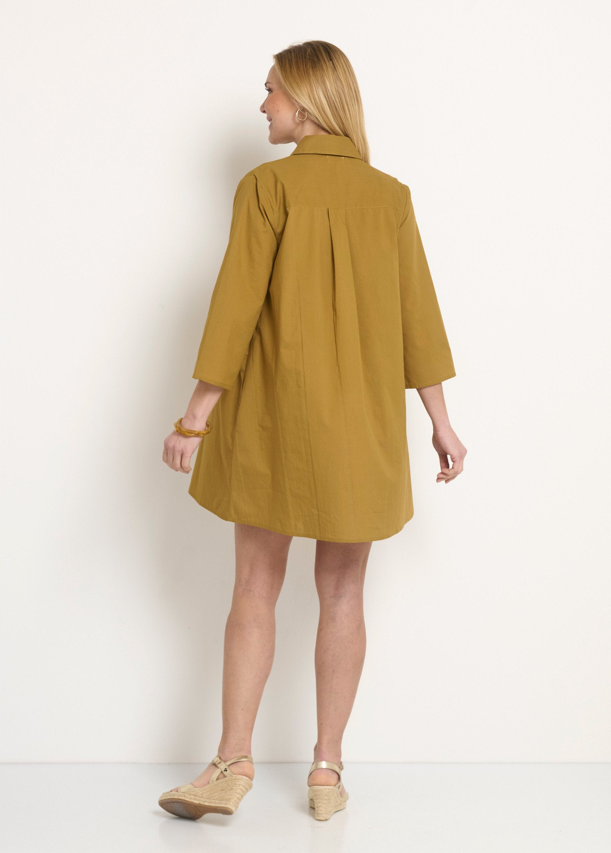 Abito_con_maniche_a_3/4_e_ricami_colorati_Noisette_DO1_slim