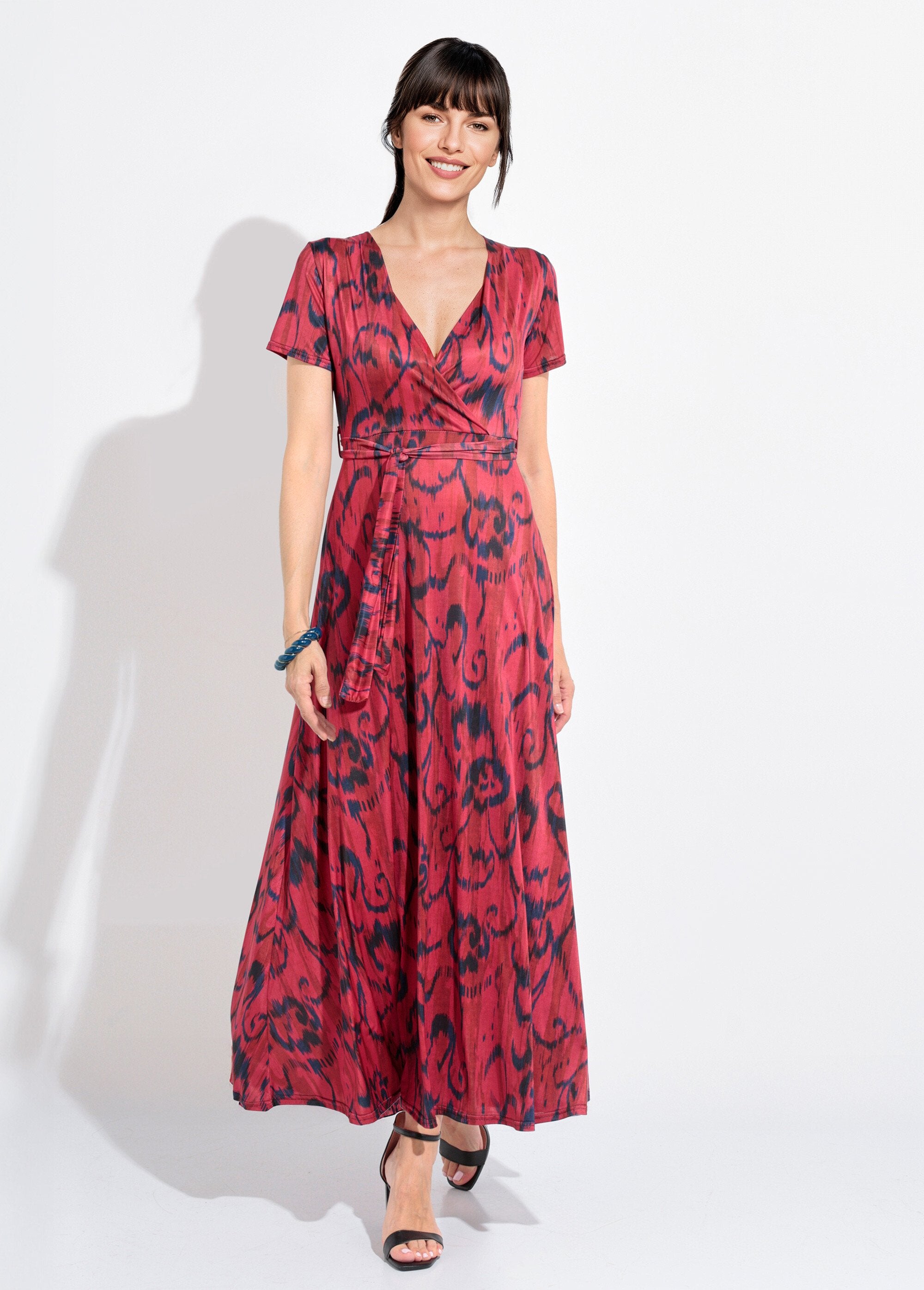 Maxi_abito_avvolgente_con_scollo_a_V_con_cintura_Noir_et_rouge_FA1_slim
