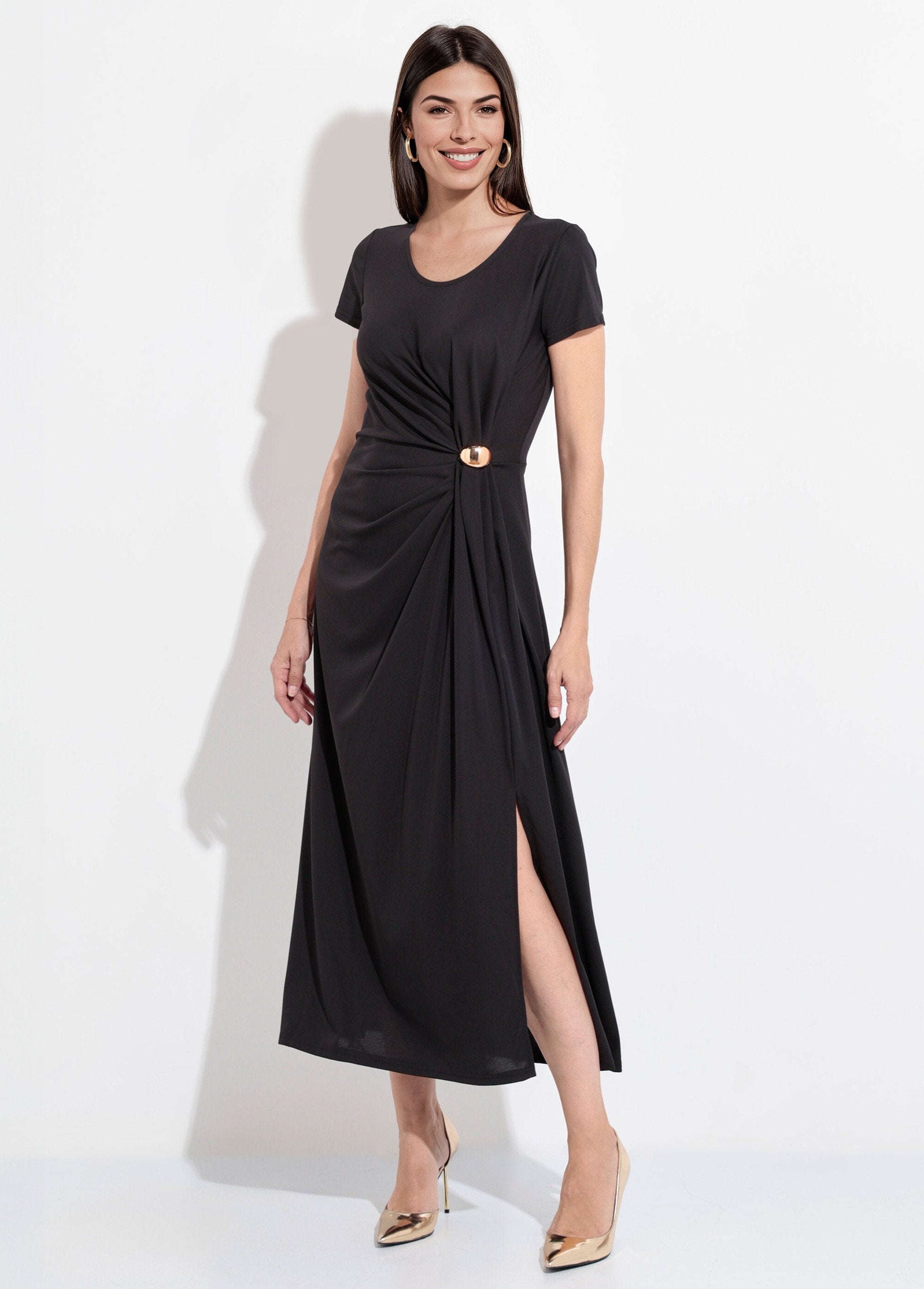 Abito_lungo_in_maglia_fluida_con_dettaglio_gioiello_Noir_FA1_slim