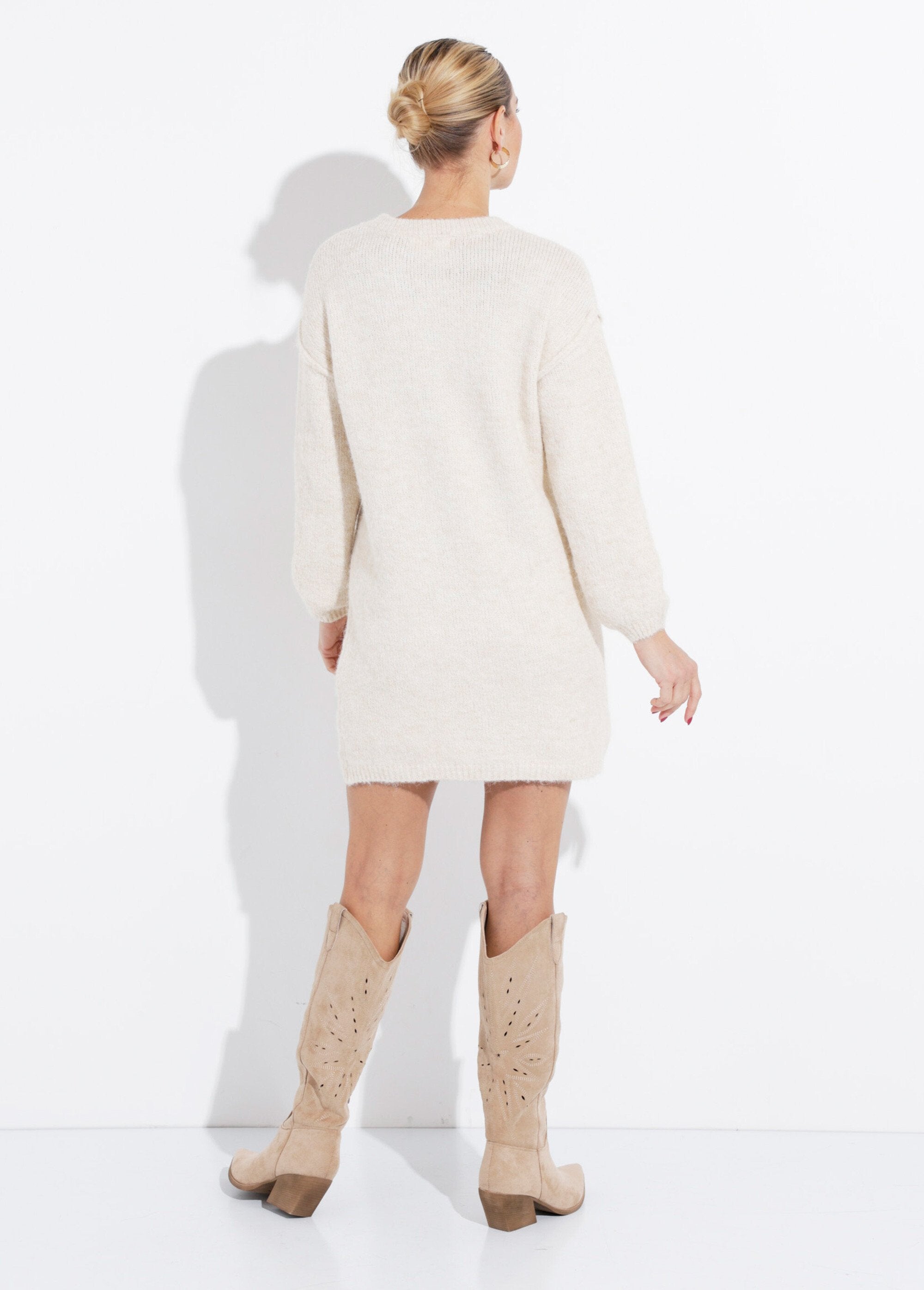 Abito_corto_in_maglia,_collo_rotondo_Beige_DO1_slim