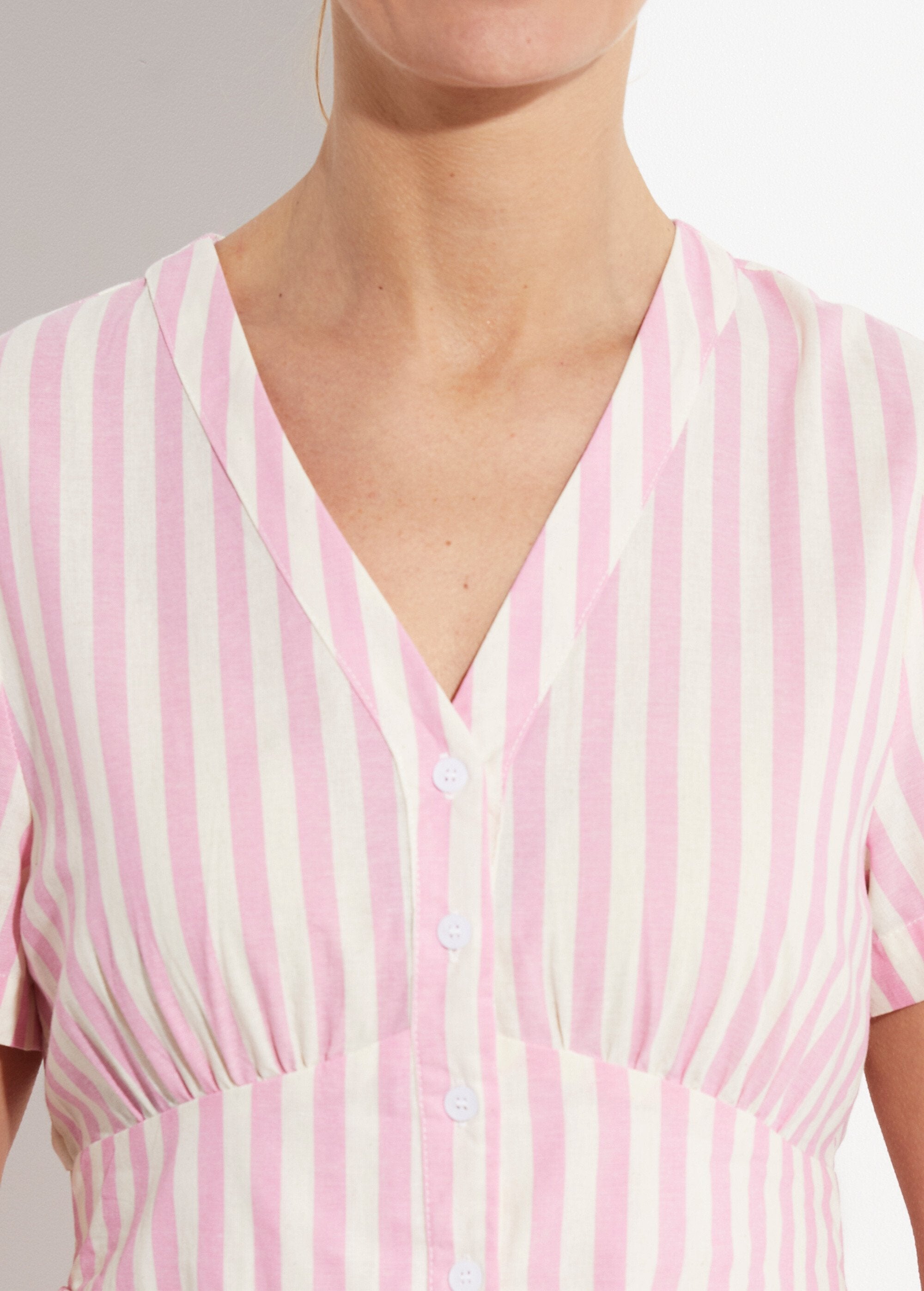 Abito_a_vita_alta_a_righe_in_puro_cotone_Rose_raye_DE1_slim