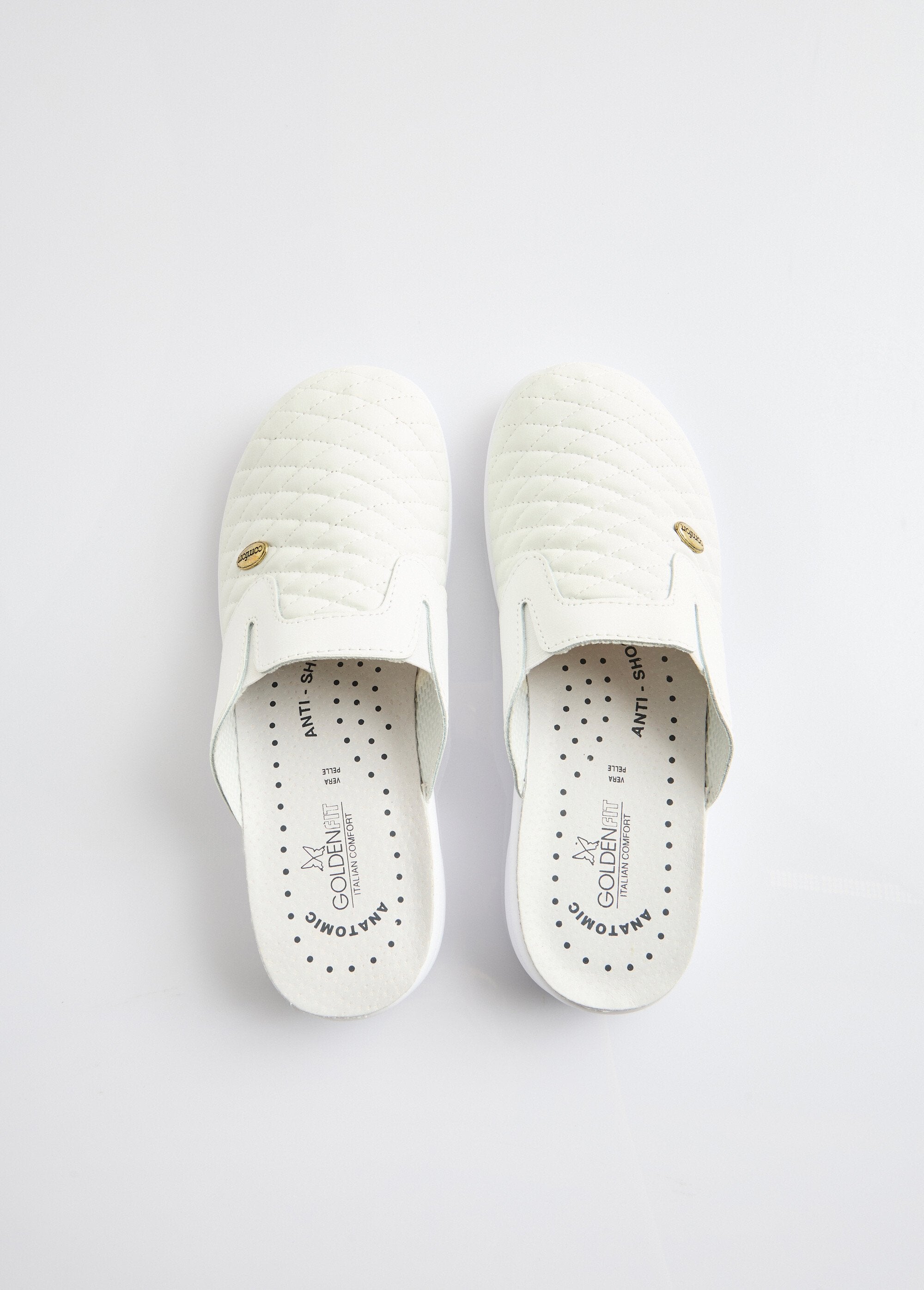 Zoccoli_a_larghezza_mista_BIANCO_OV1_slim