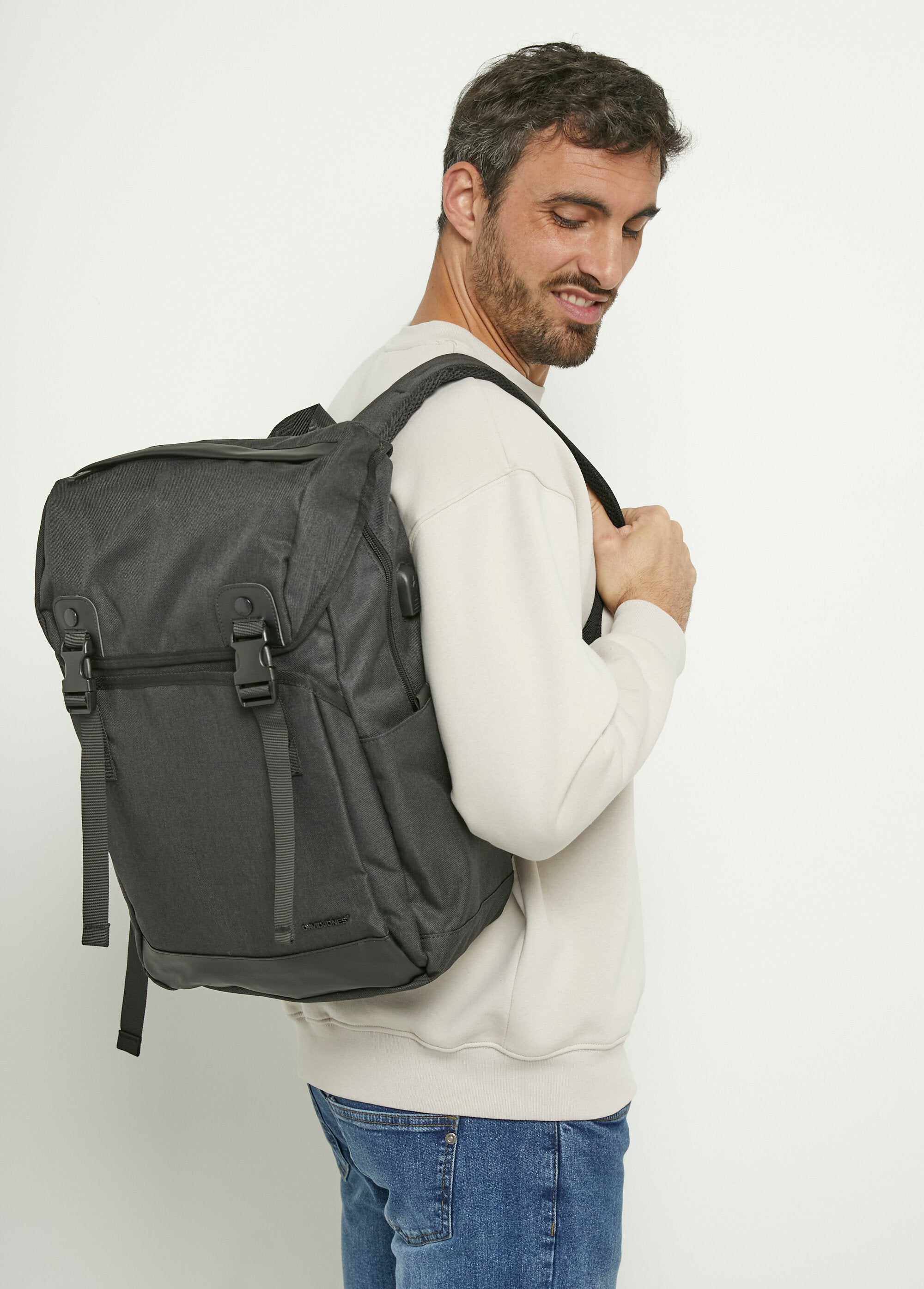 Zaino_urbano_multitasche_Noir_DE1_slim