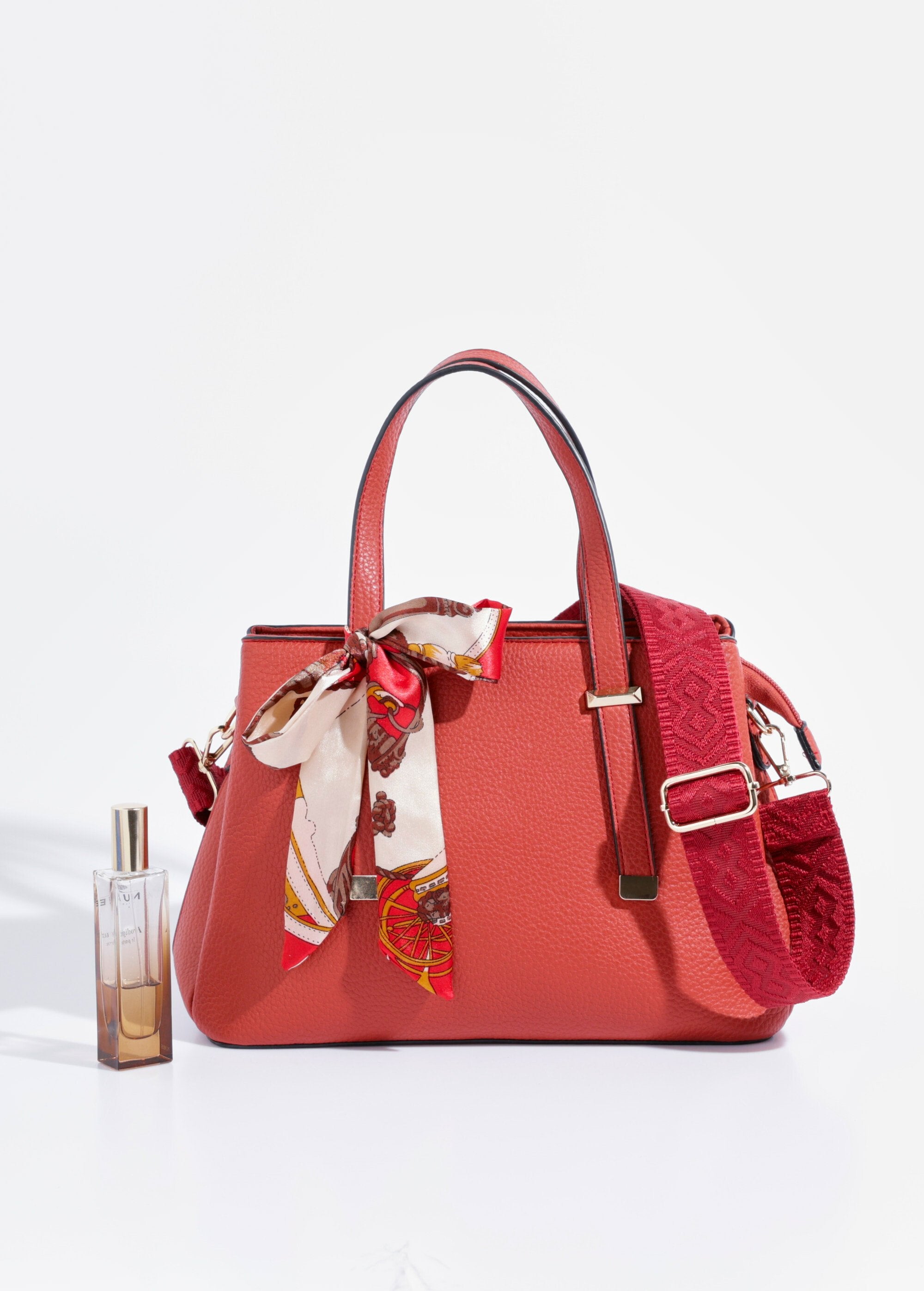 Borsa_a_tracolla_o_a_mano_Tomette_FA1_slim