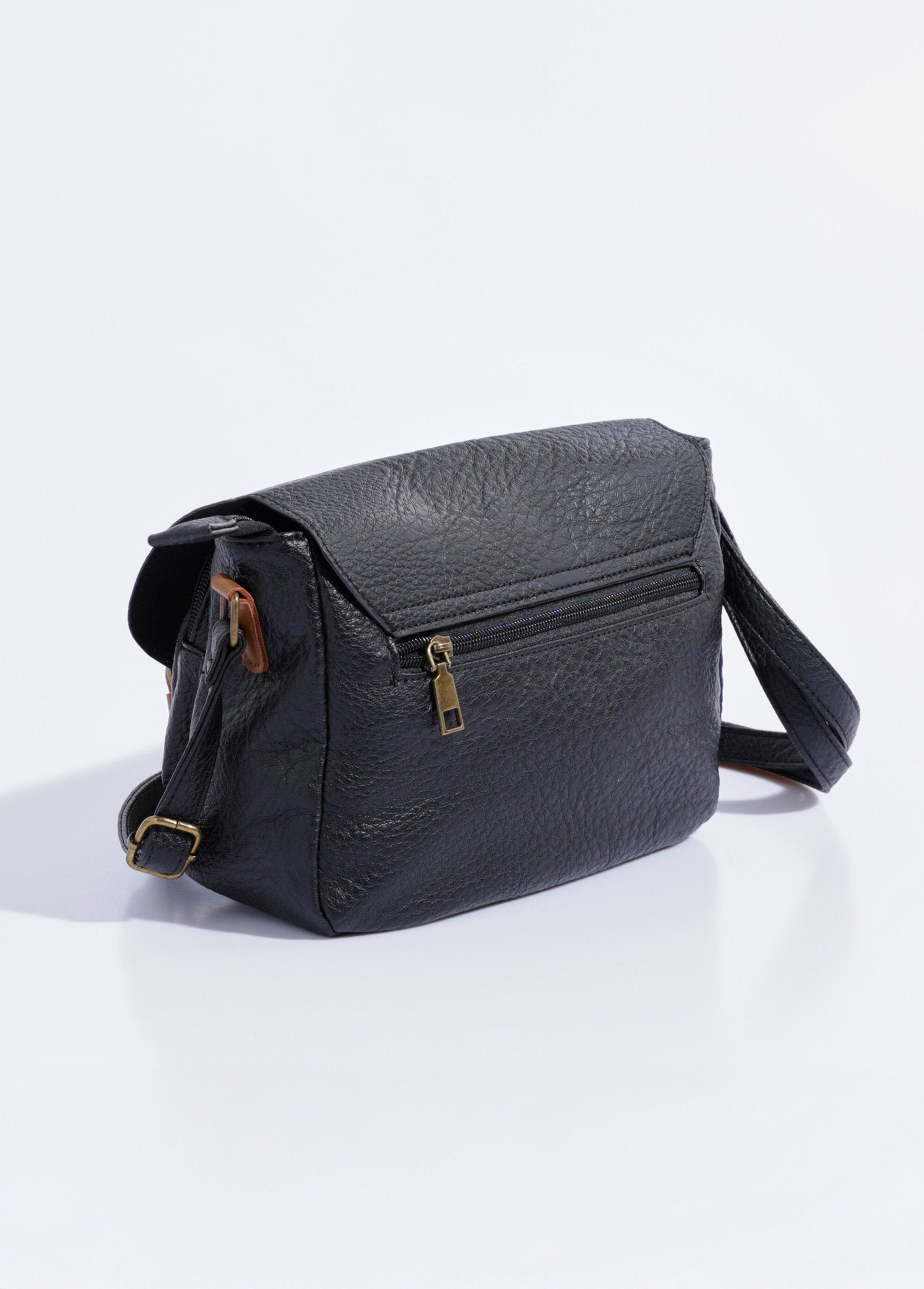 Borsa_messenger_in_similpelle_con_tracolla_Noir_DO1_slim