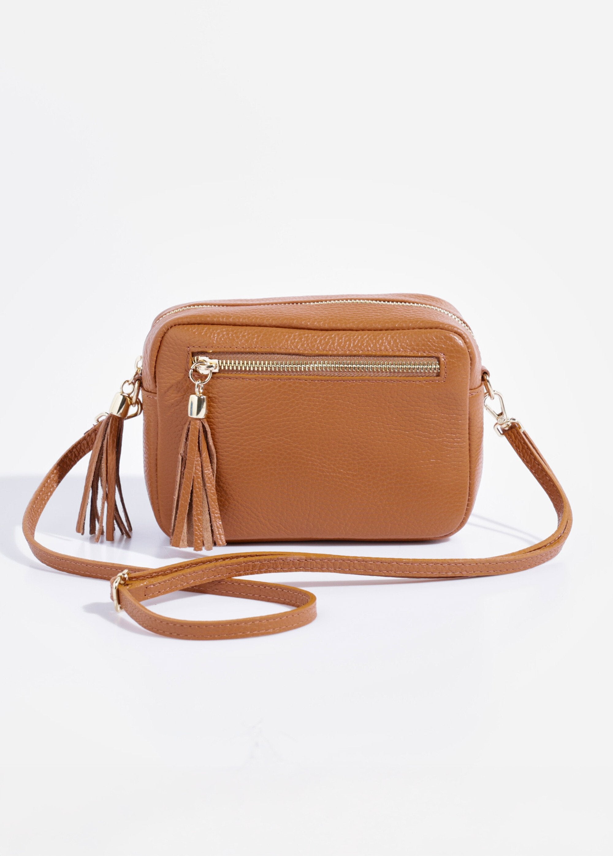 Borsa_a_tracolla_rettangolare_in_pelle_martellata_Camel_FA1_slim