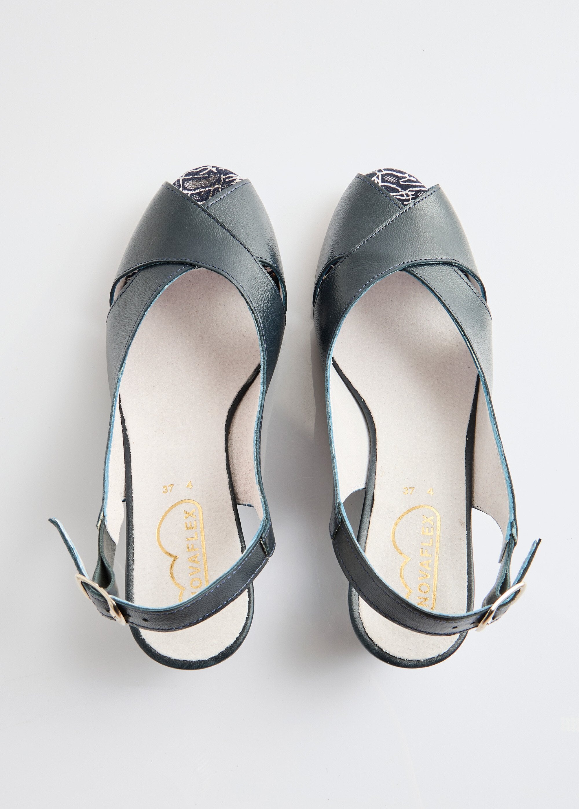 Sandali_aperti_in_pelle_Marino_OV1_slim