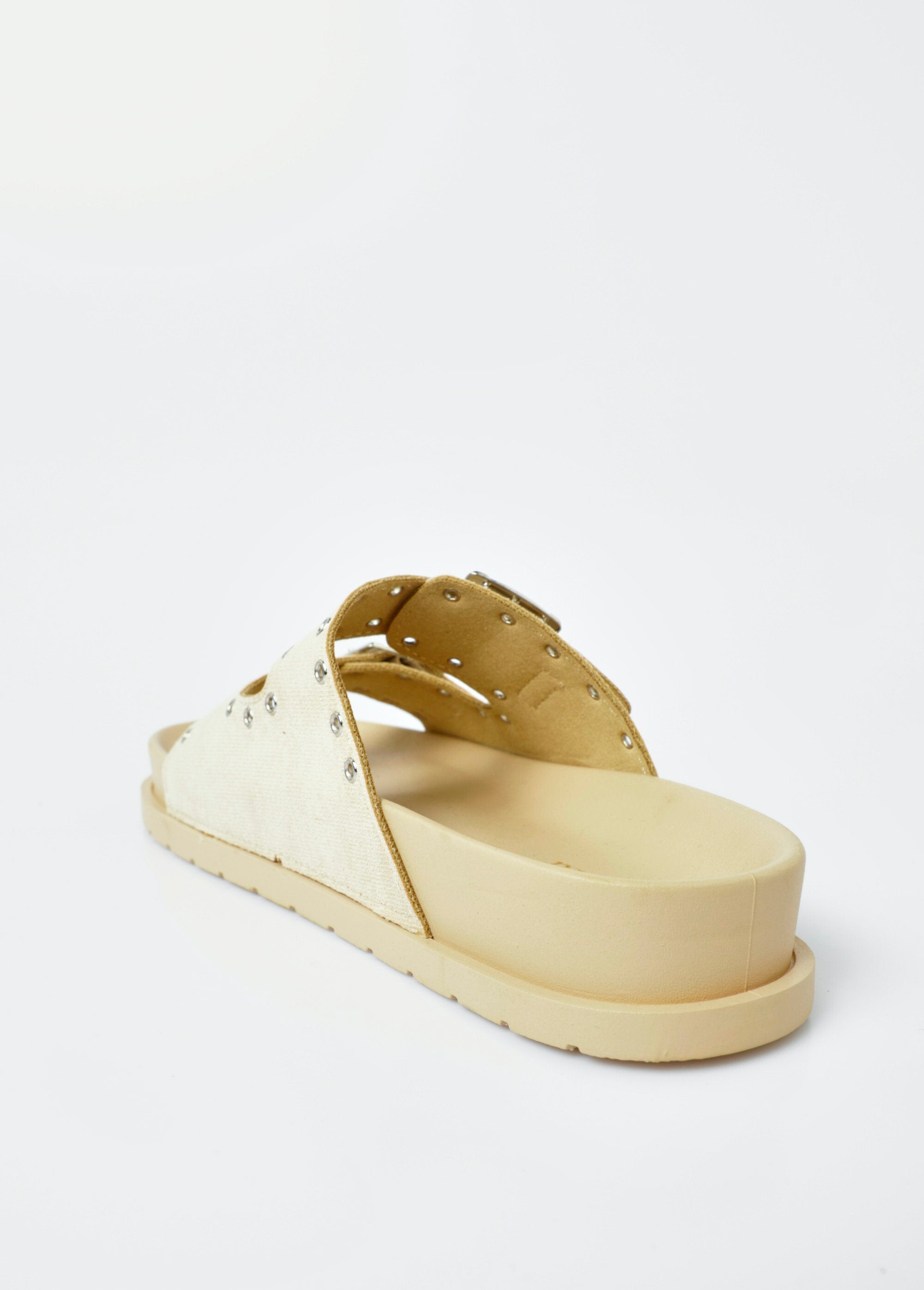 Sandali_ergonomici_con_fibbie_e_rivetti_Beige_DO1_slim