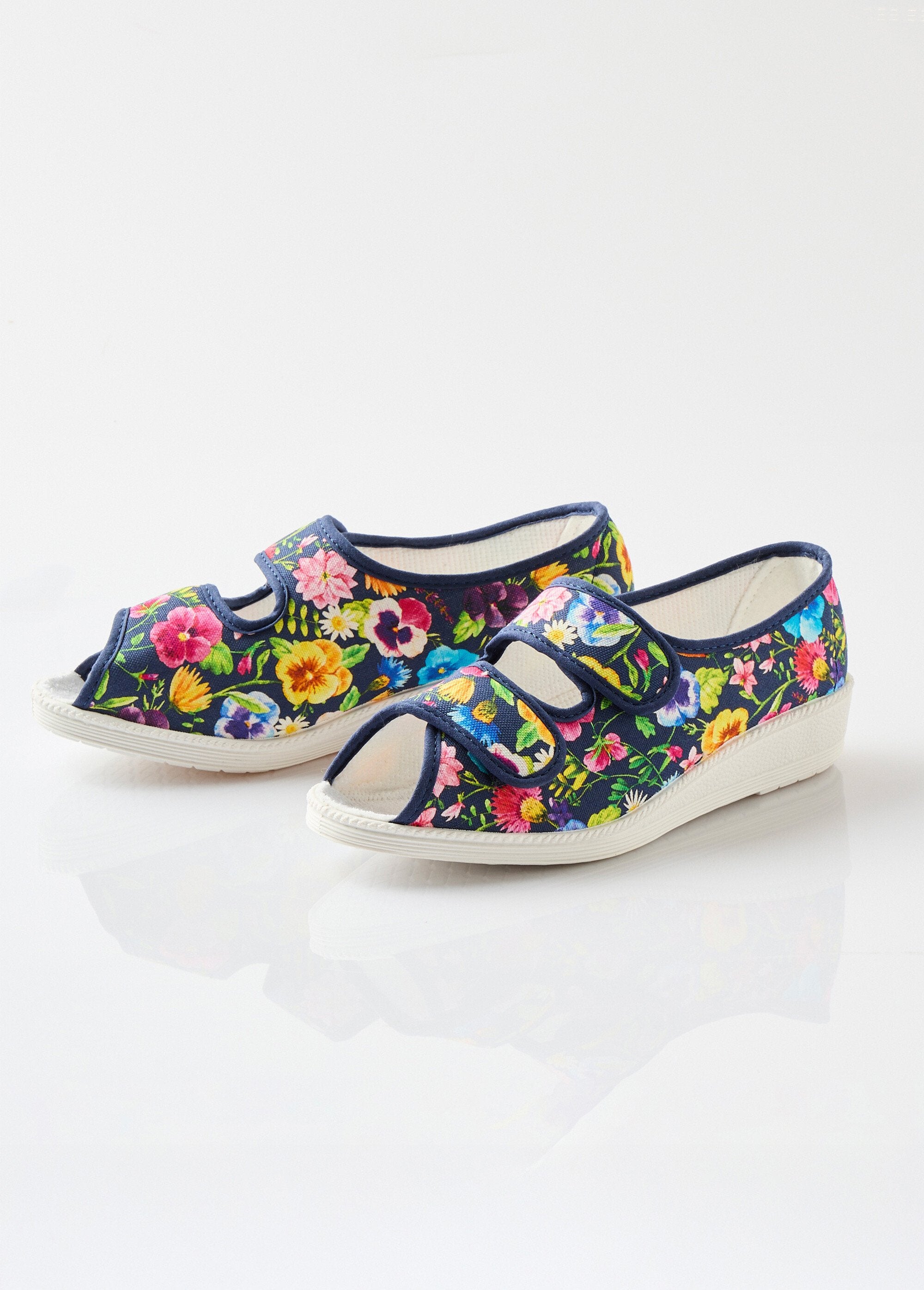 Sandali_aperti_di_larghezza_confortevole_Stampa_marina_DE1_slim