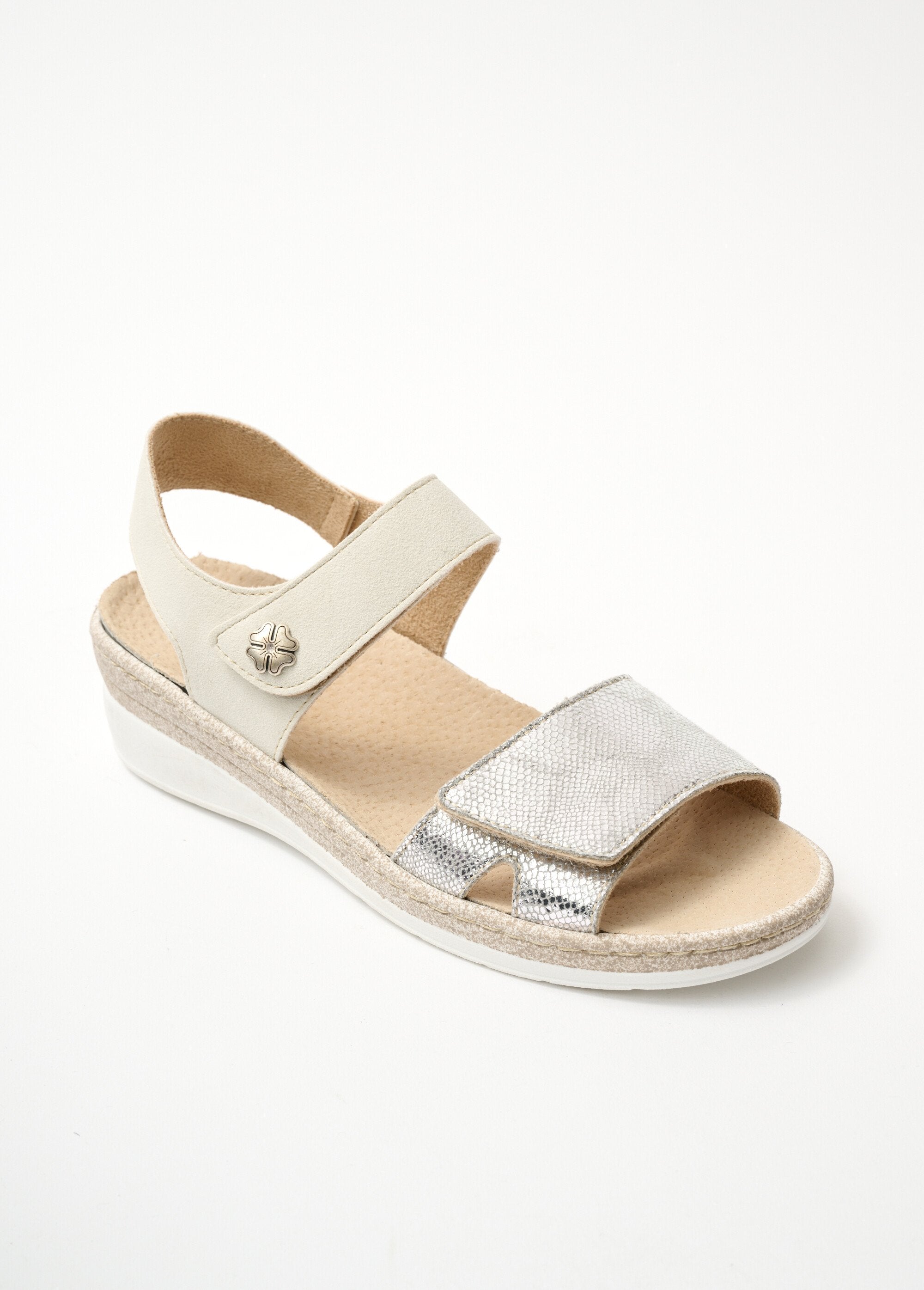 Sandali_con_velcro_di_larghezza_confortevole_Beige_e_argento_FA1_slim