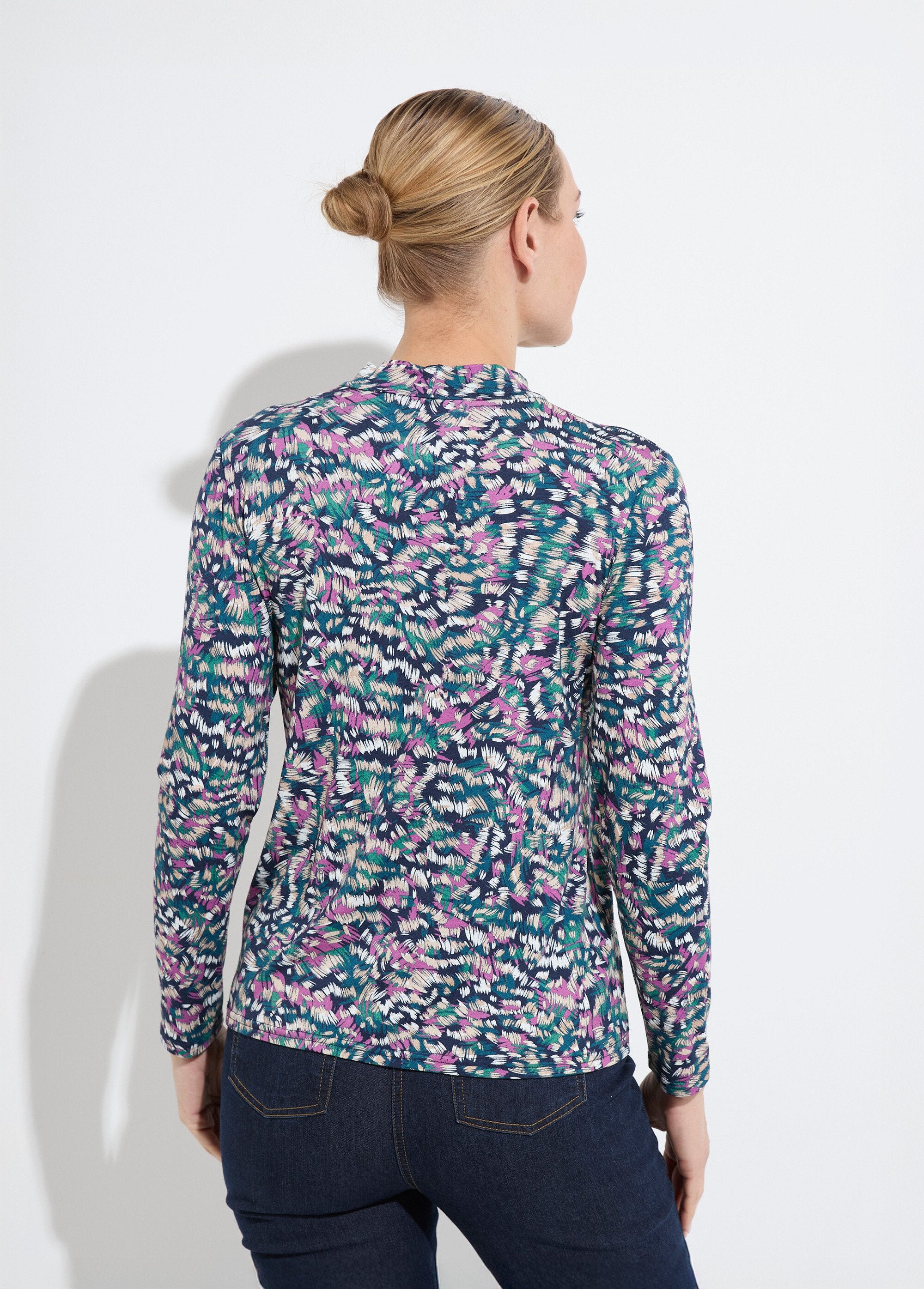 Maglietta_intima_stampata_a_maniche_lunghe_con_collo_alto_Marine_et_rose_DO1_slim