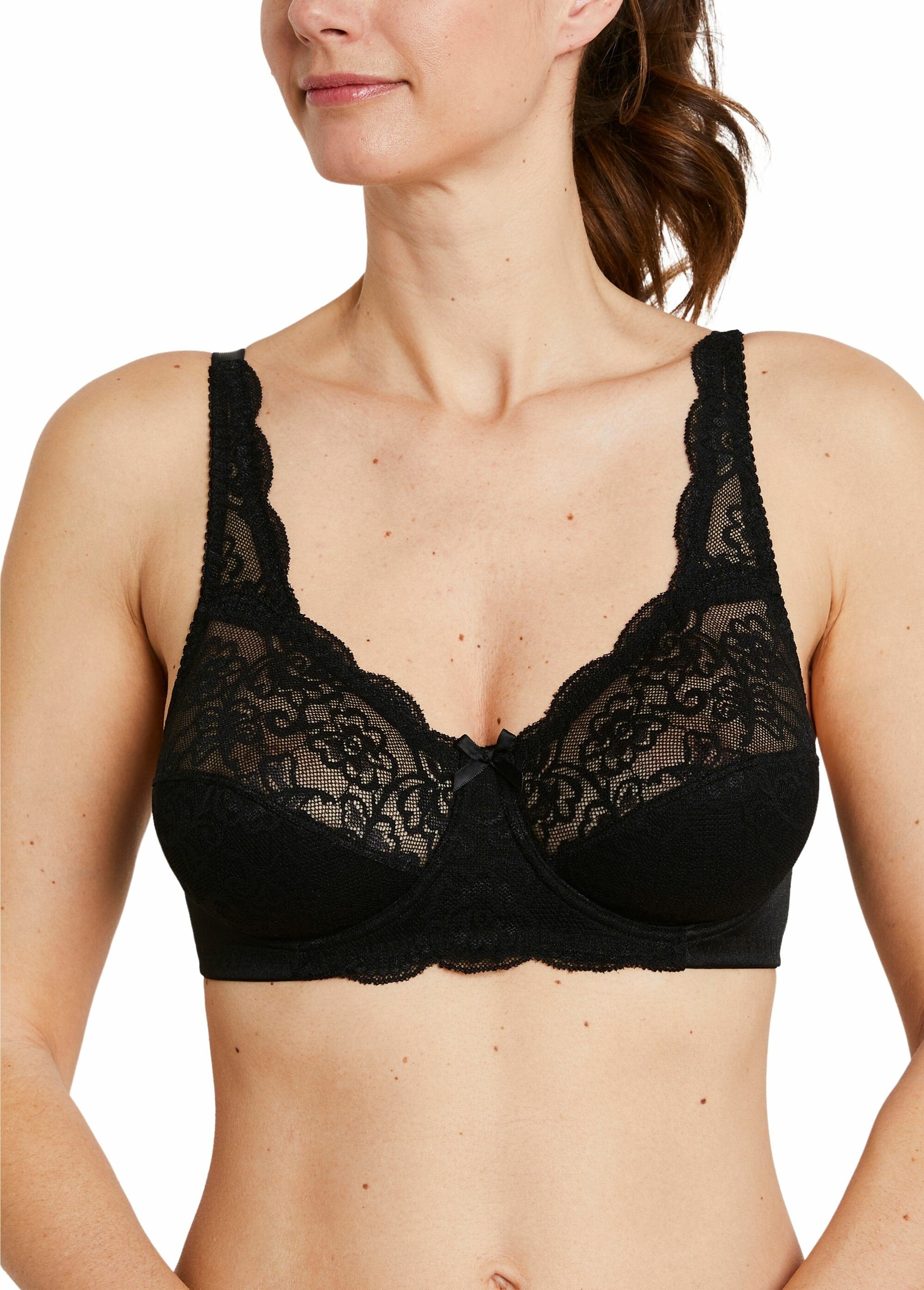 Reggiseno_in_pizzo_con_ferretto_NERO_FA1_slim