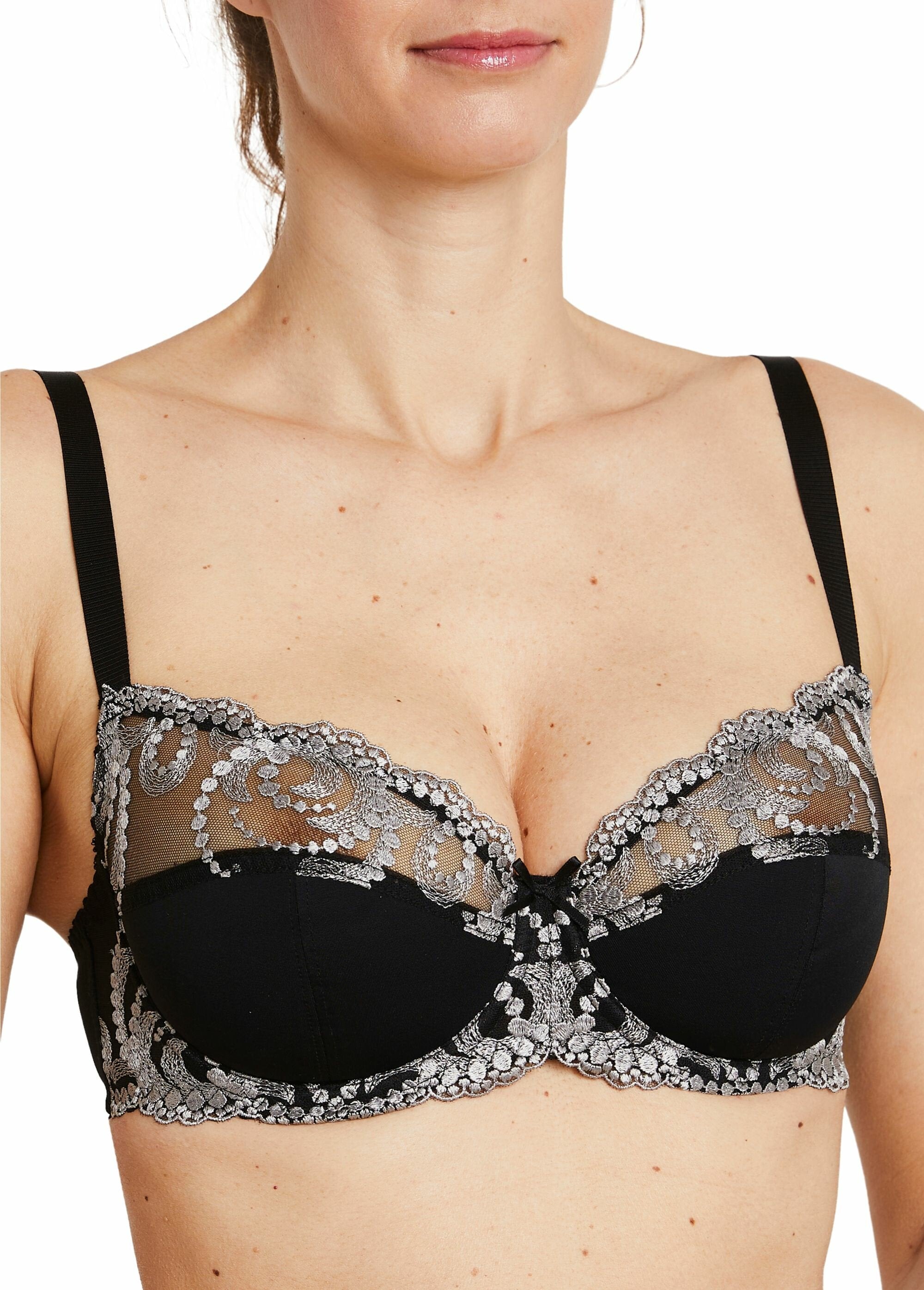 Reggiseno_con_ferretto_e_tulle_ricamato_NERO_DE1_slim