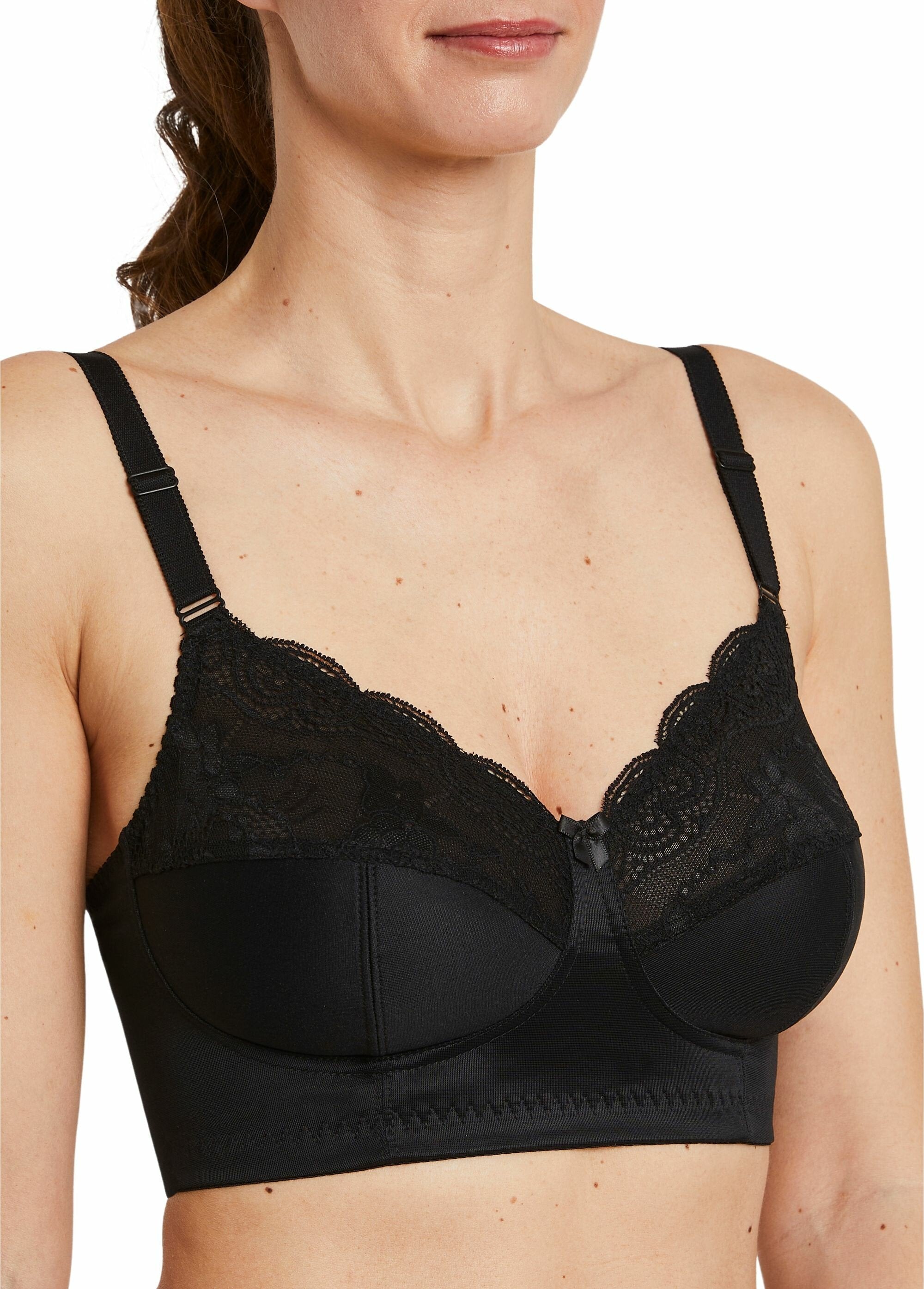 Reggiseno_in_pizzo_senza_ferretto_NERO_DE1_slim