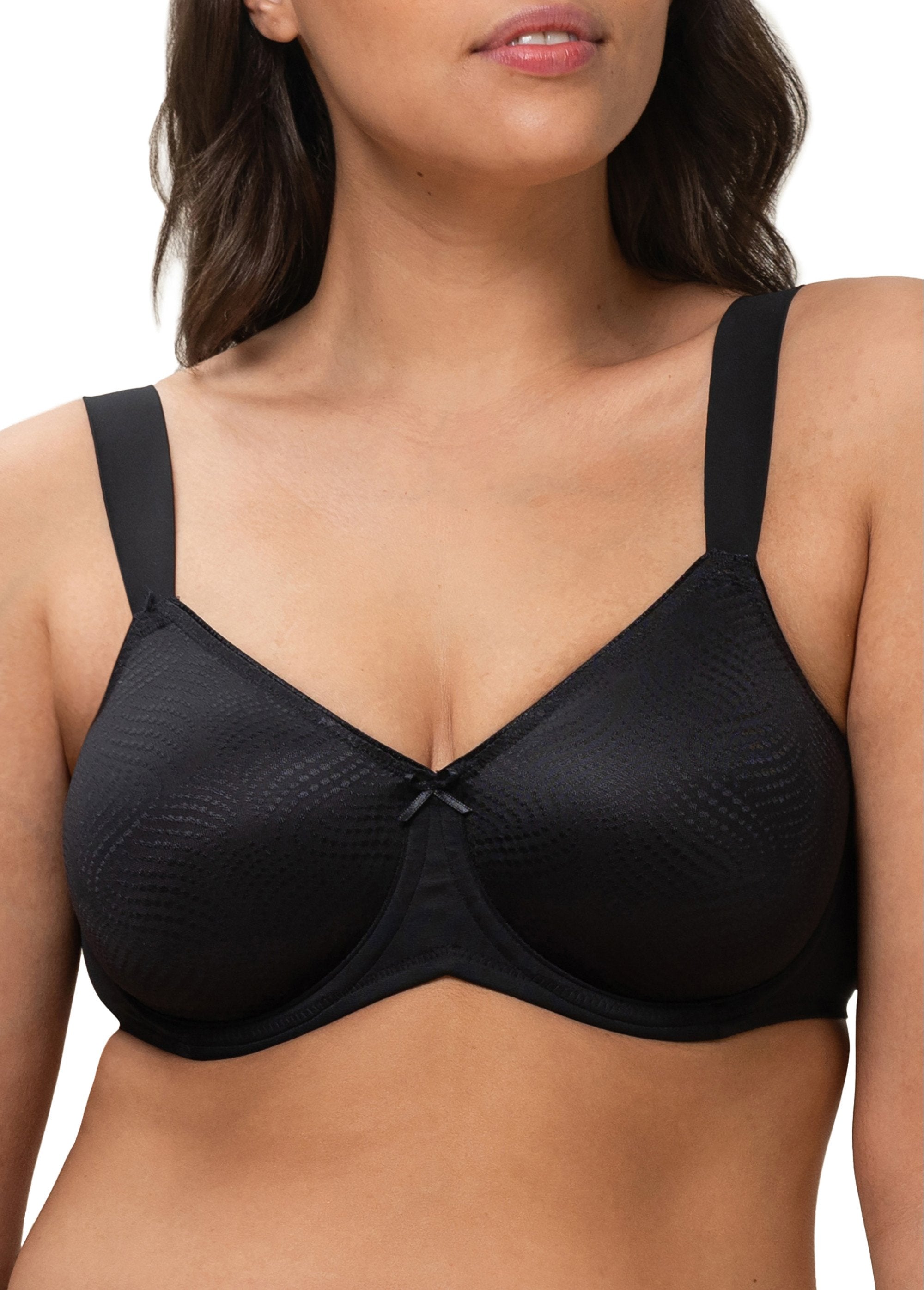 ®_Triumph_-_Reggiseno_minimizer_con_ferretto_NERO_FA1_curvy