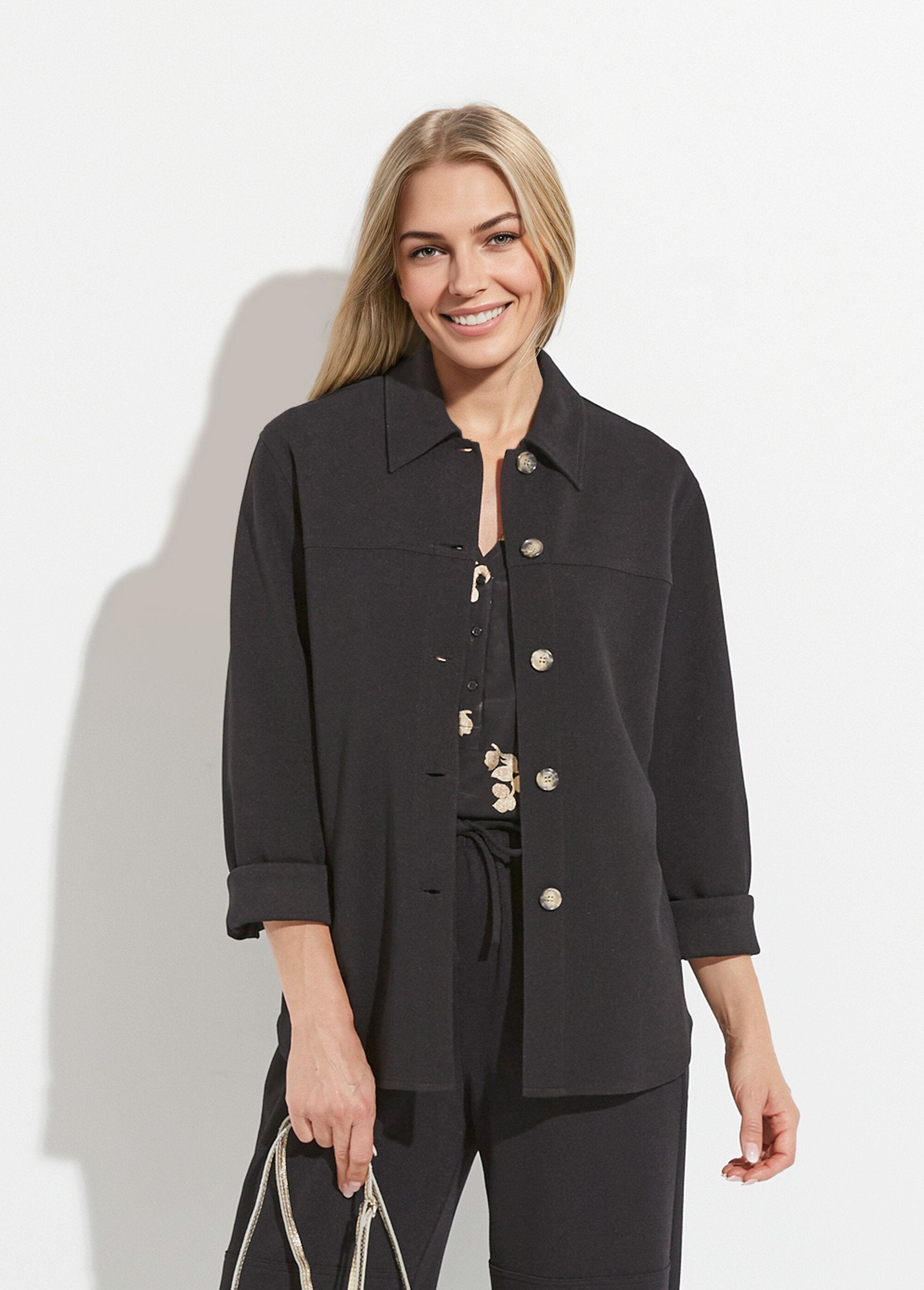 Camicia_da_camera_button-down_in_maglia_crepe_a_tinta_unita_Noir_FA1_slim