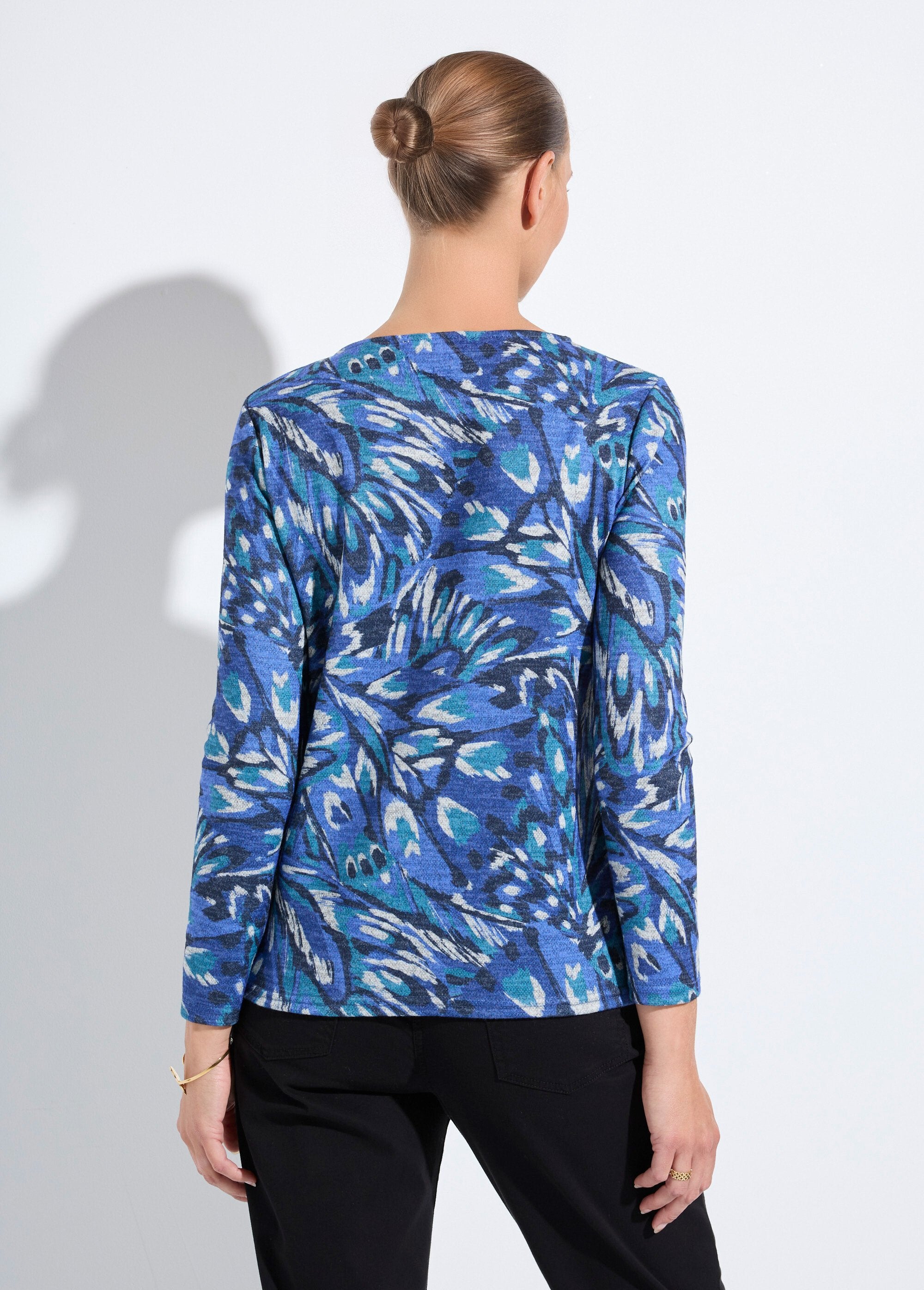 Calda_T-shirt_stampata_con_scollo_rotondo_Imprime_bleu_DO1_slim