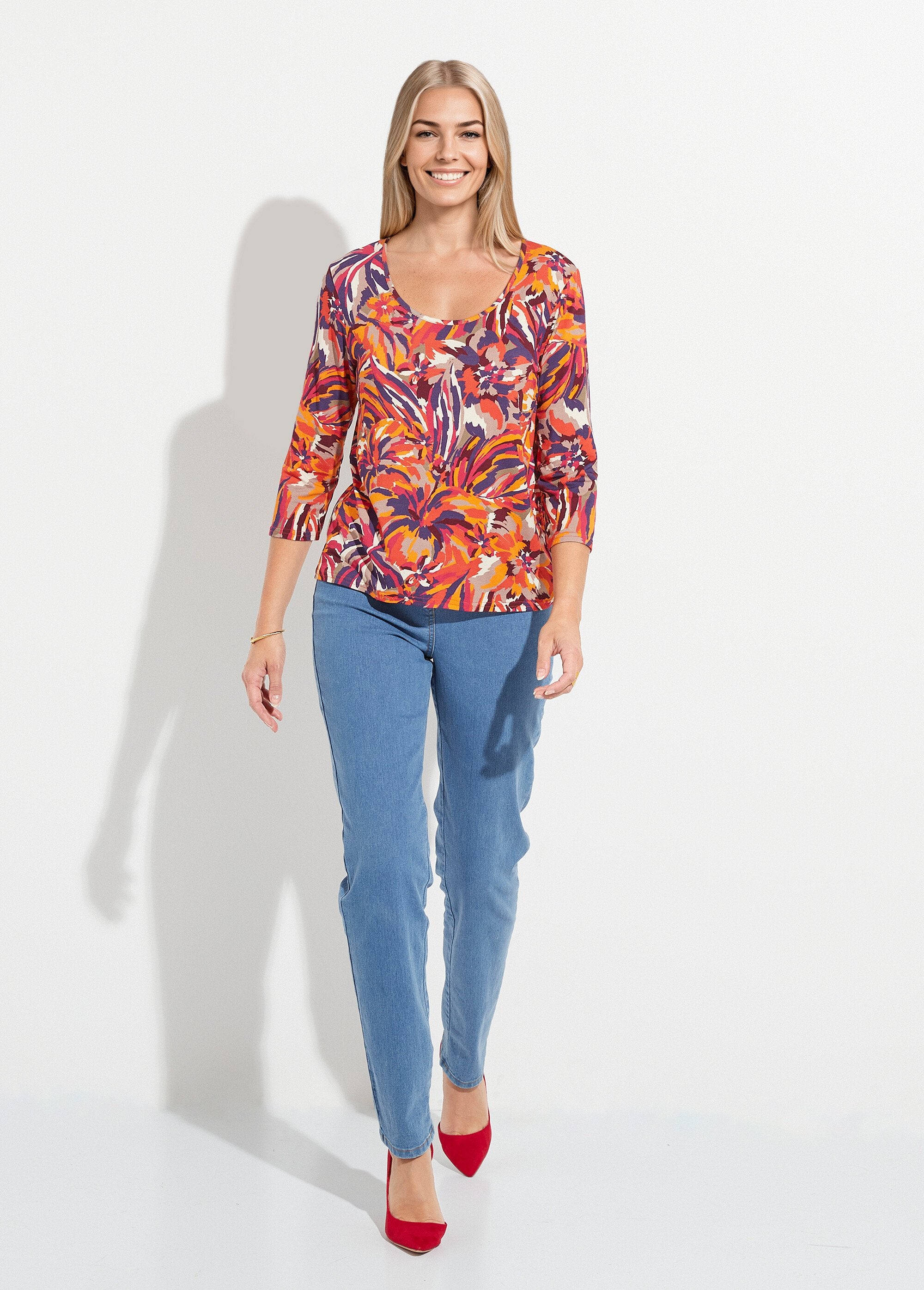 T-shirt_stampata_con_scollo_rotondo_e_maniche_a_3/4_Imprime_miel_SF1_slim