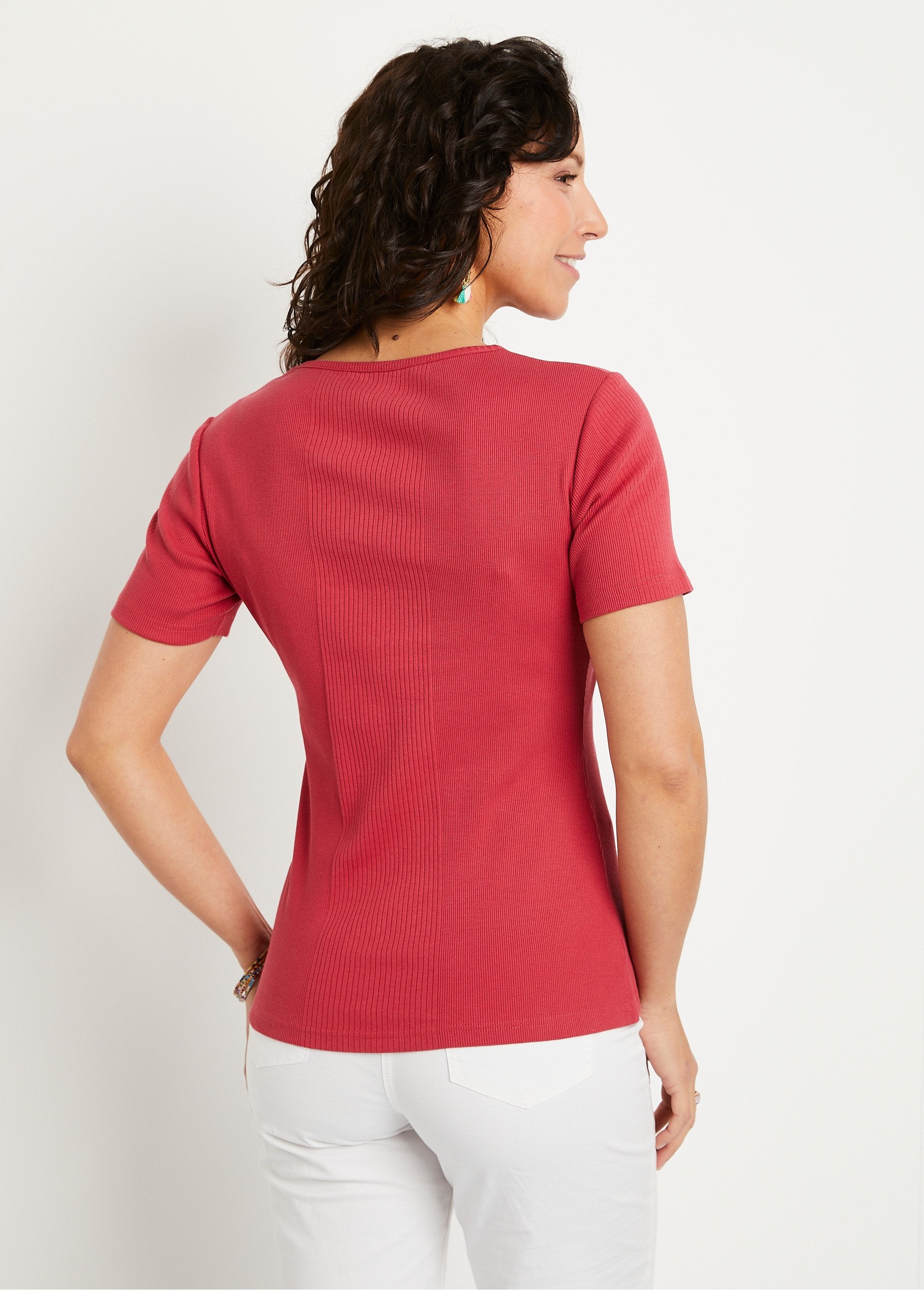 T-shirt_girocollo_in_maglia_a_coste_Ciliegia_marasca_DO1_slim