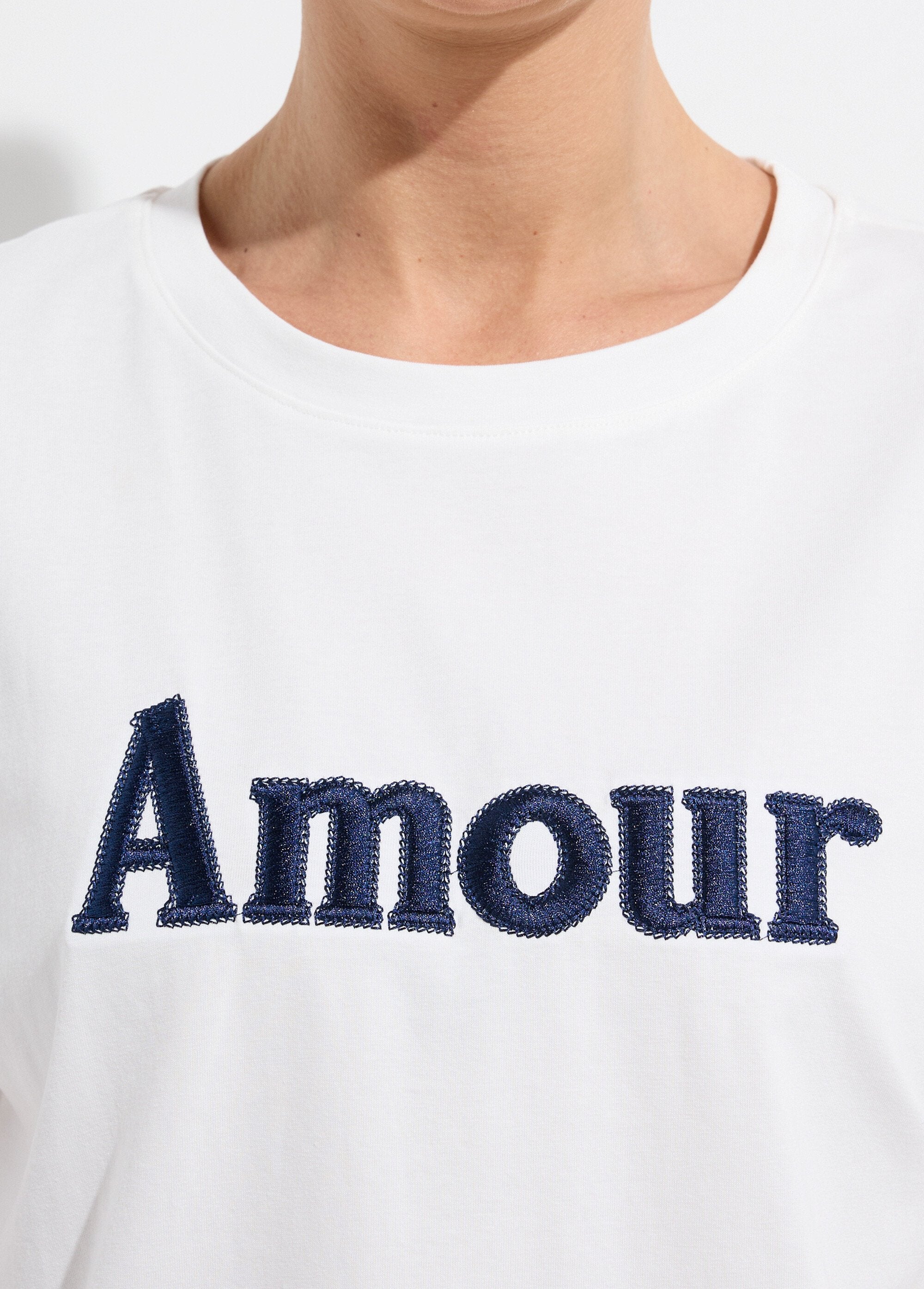 T-shirt_coton_avec_inscription_Amour_Blanc_et_marine_DE1_slim