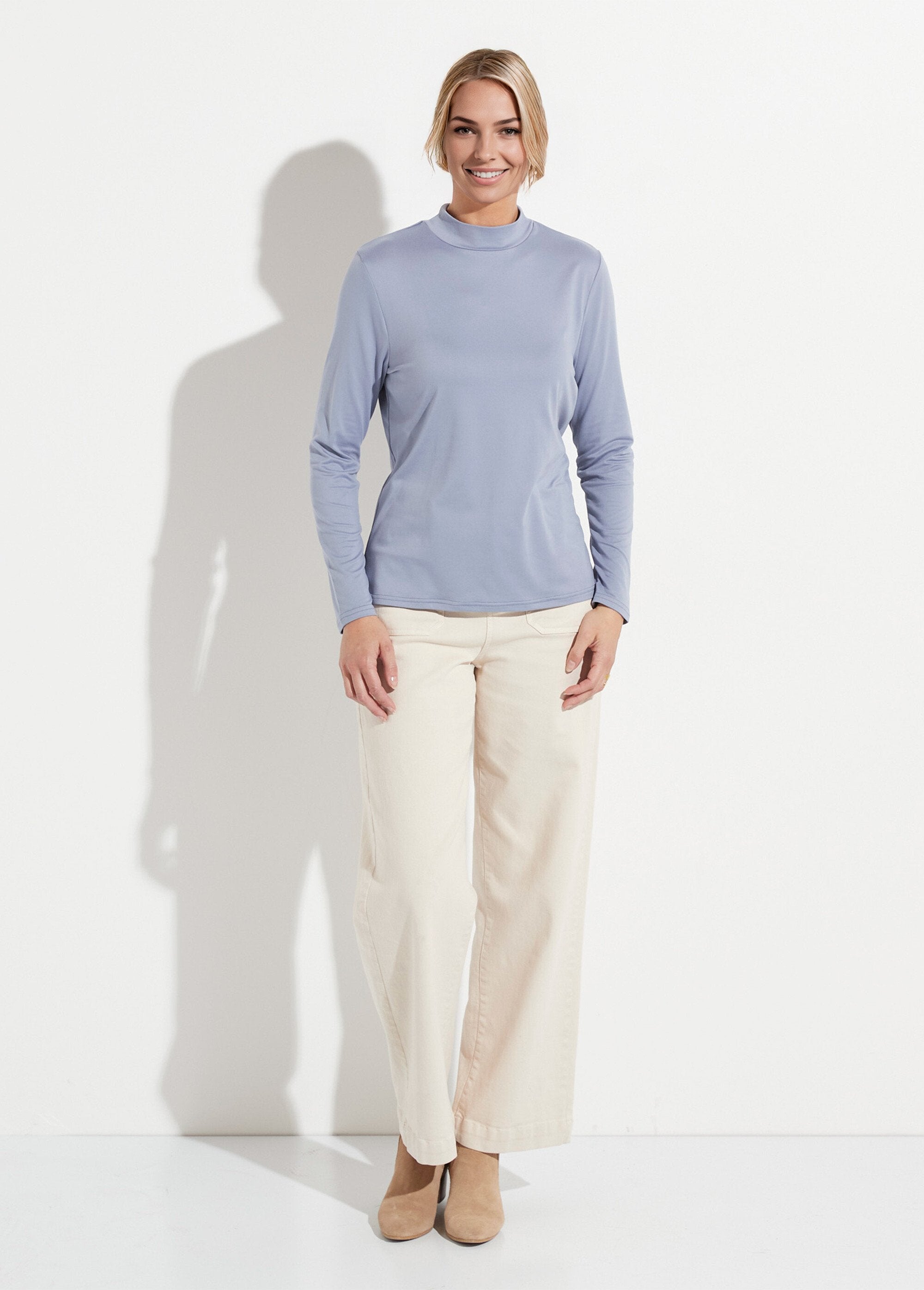 Morbida_T-shirt_con_collo_alto_e_maniche_lunghe_Indigo_SF1_slim