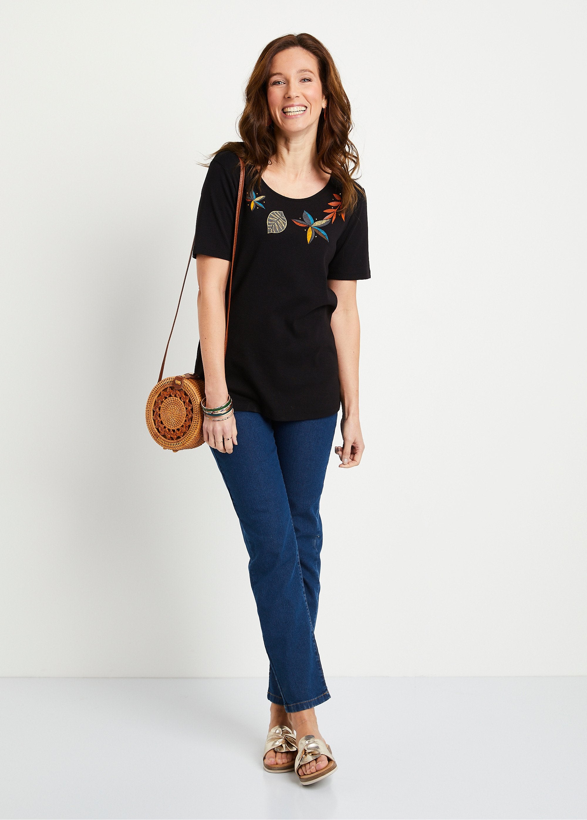 T-shirt_dritta_a_maniche_lunghe_NERO_SF1_slim