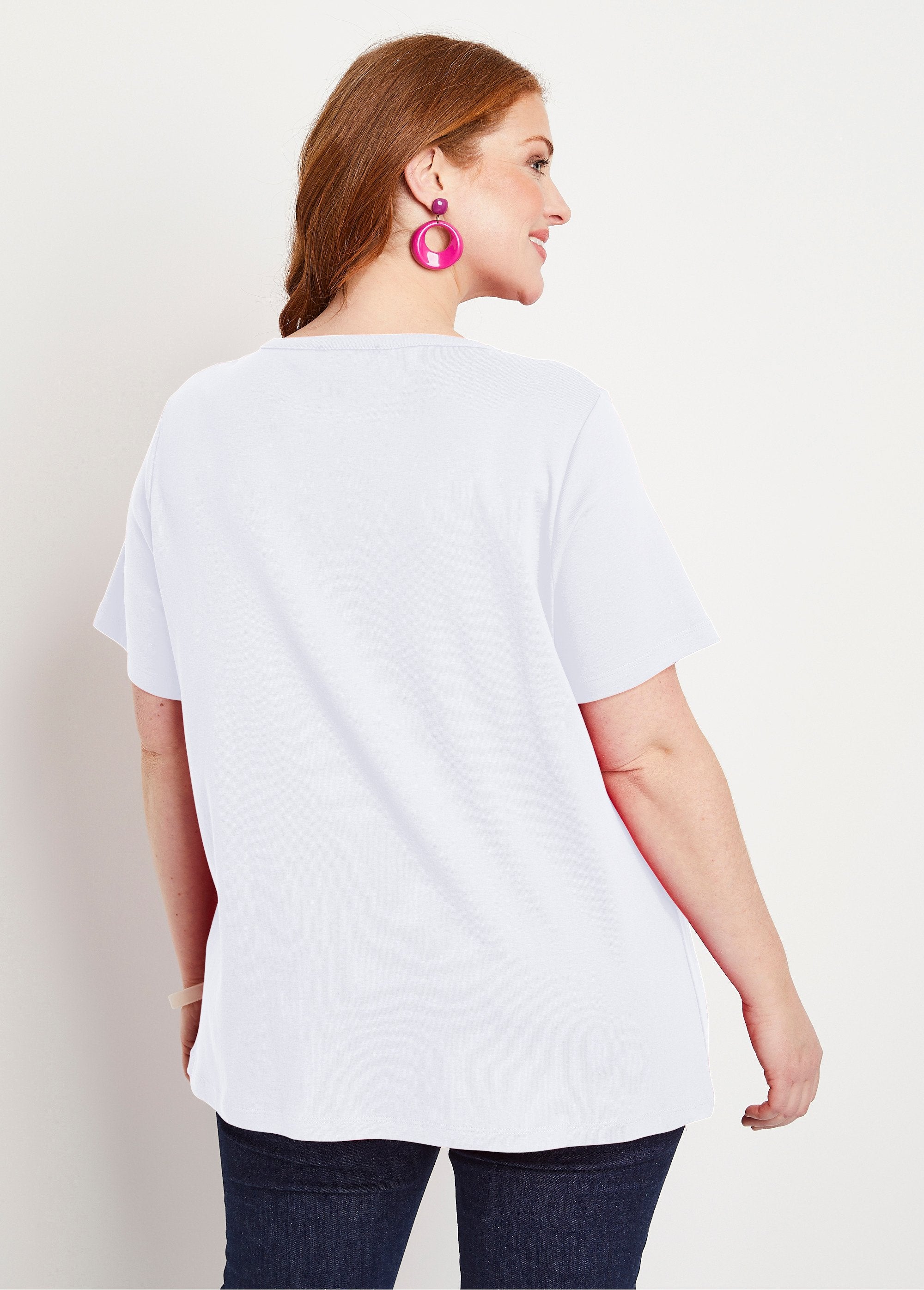 T-shirt_lunga_con_bottoni_e_ricamo_in_broderie_anglaise_BIANCO_DO1_curvy