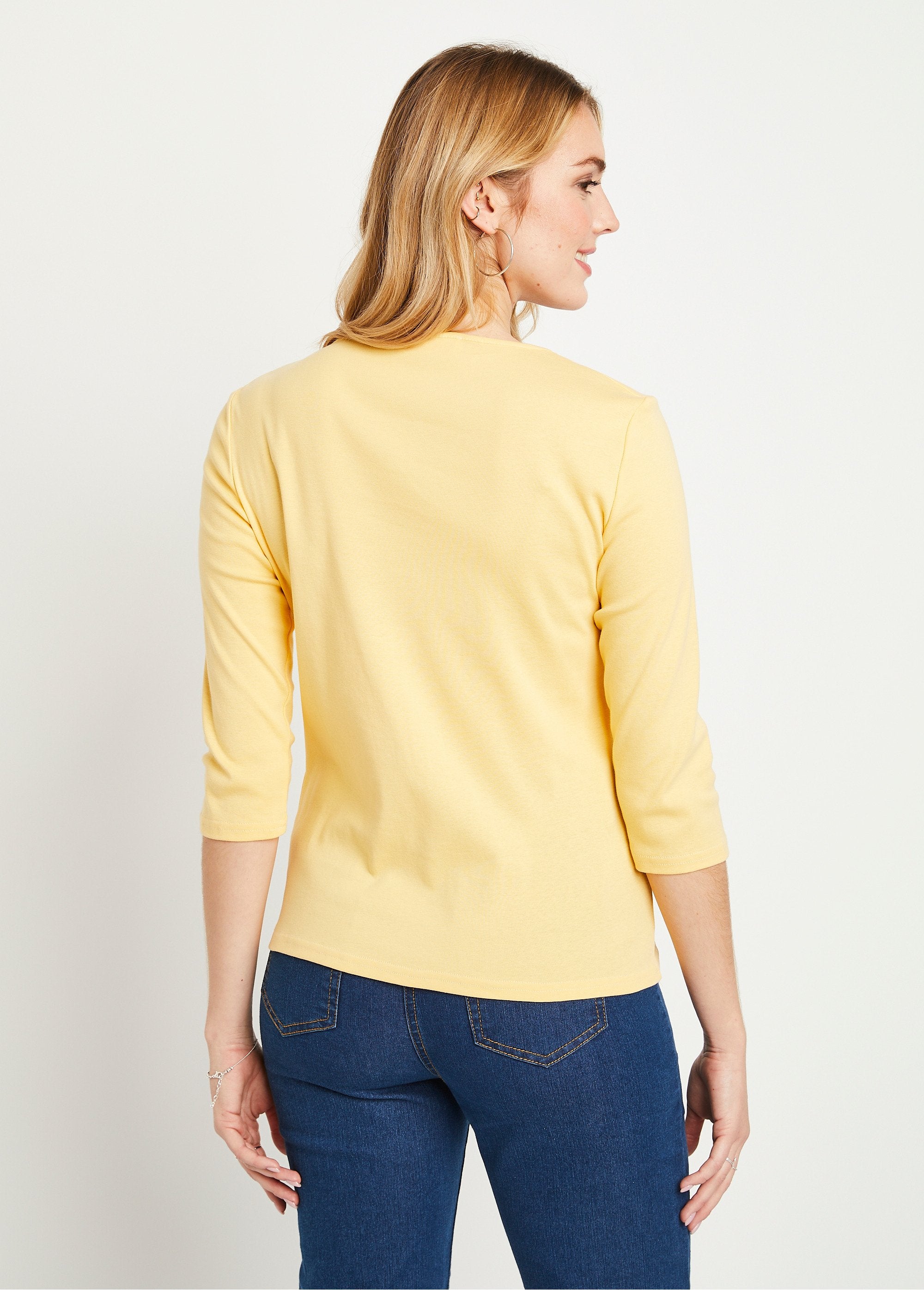 T-shirt_con_borchie_fantasia,_maniche_a_3/4_GIALLO_DO1_slim